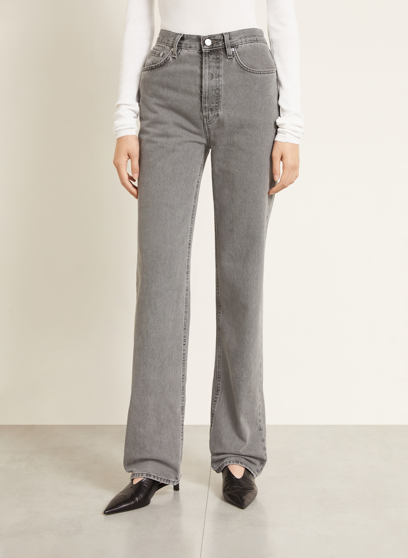 TOTEME Straight Jeans: 153 MID GREY WASH