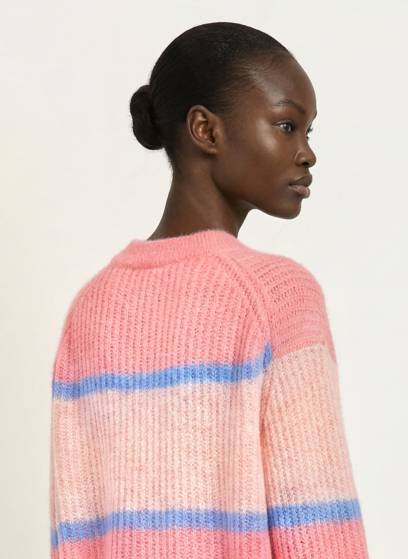 CLOSED Trui van alpaca: ROZE / ROSE CLAIR / LICHTBLAUW