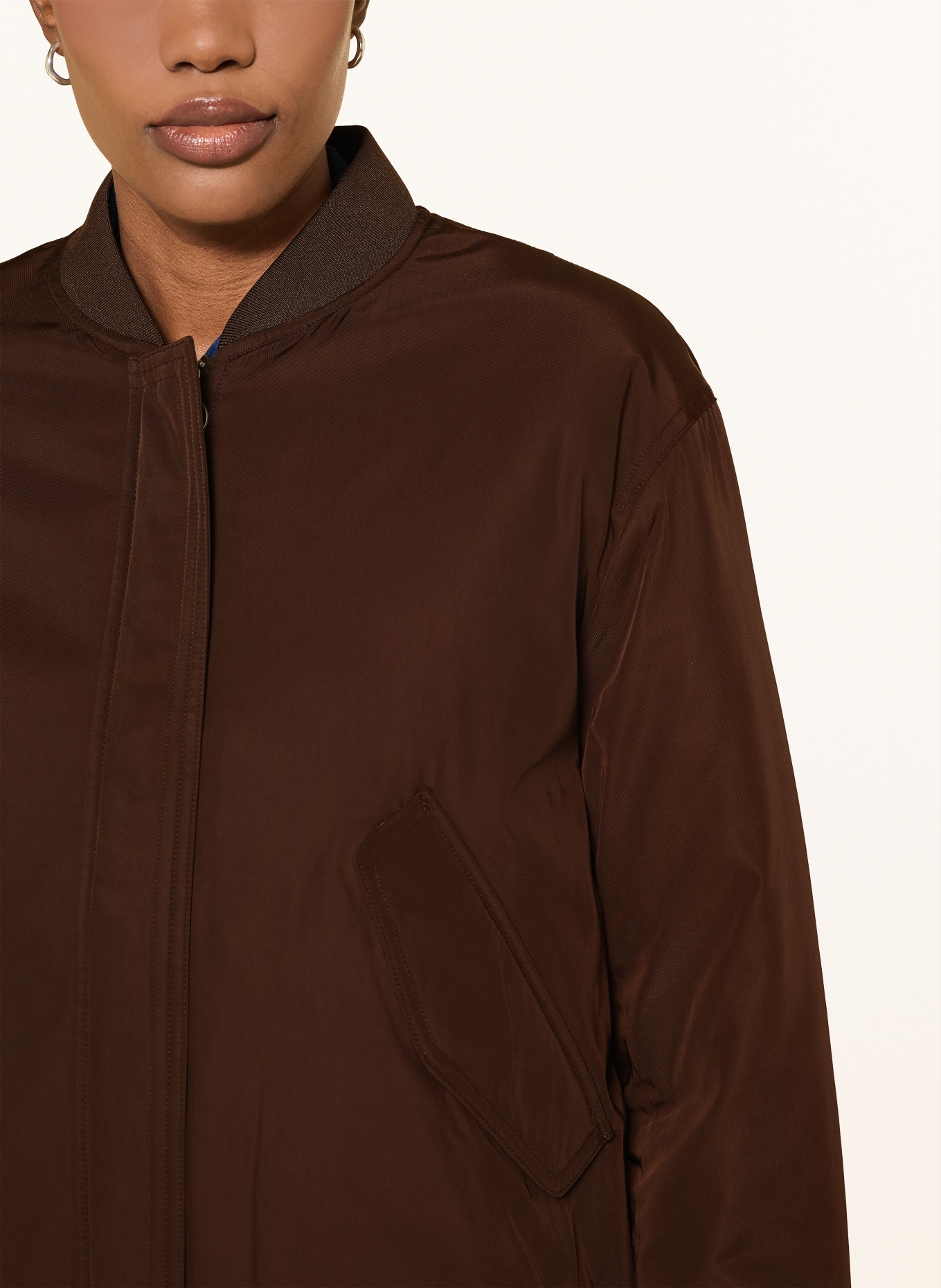 CLOSED Bomber jacket: DARK BROWN
