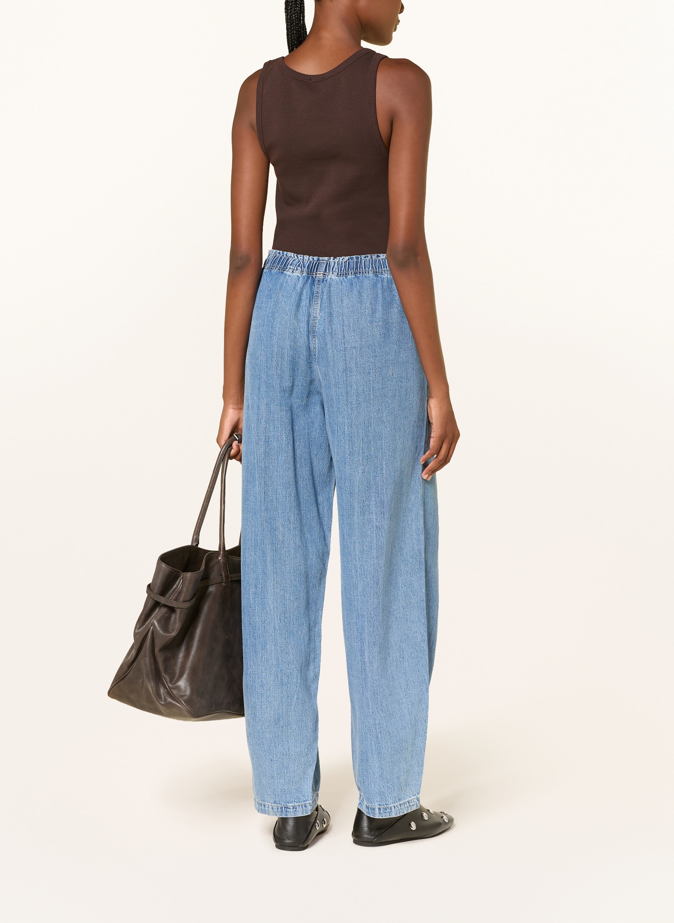 CLOSED Top: MARRON FONCÉ
