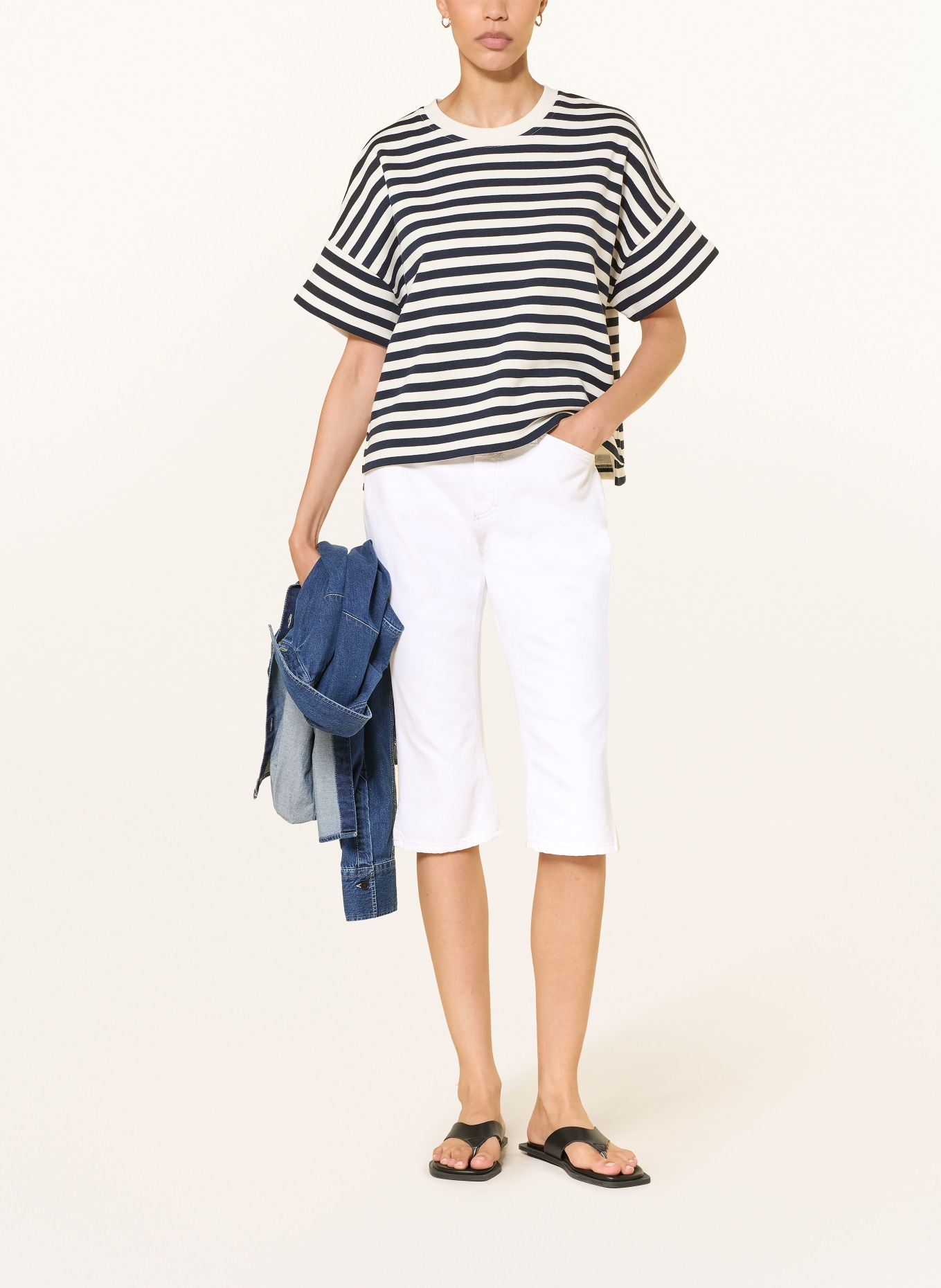 CLOSED Jean 3/4 FINA: 218 IVORY