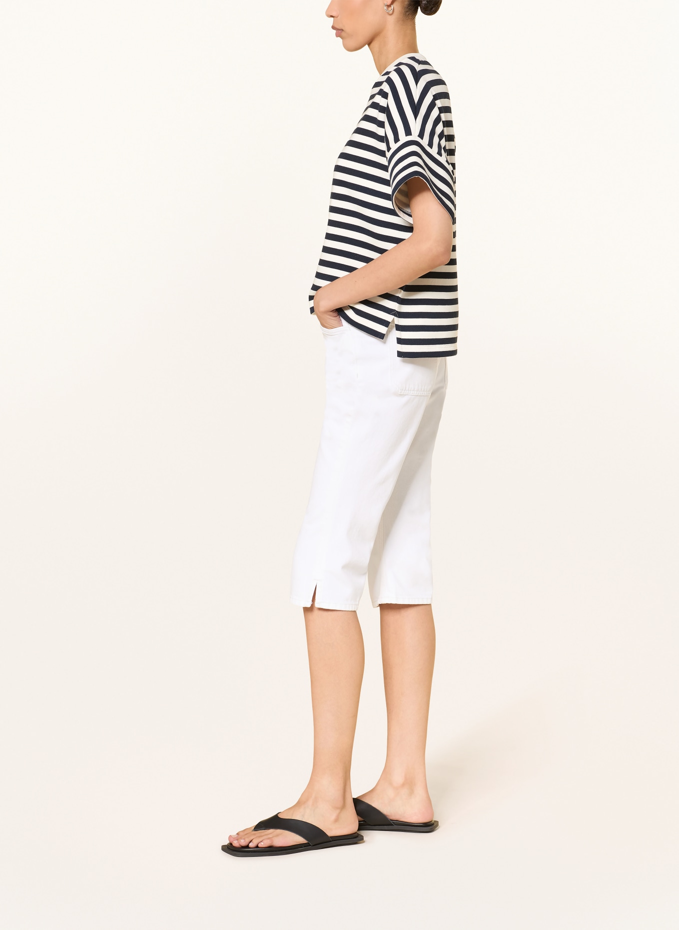 CLOSED Jean 3/4 FINA: 218 IVORY