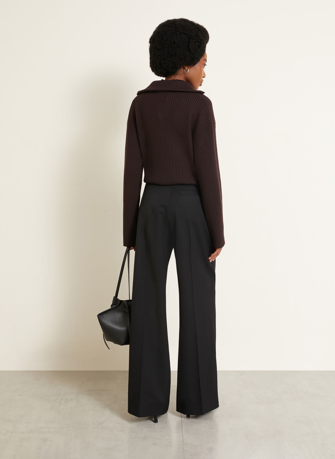 Courrèges Pull col zippé en laine mérinos: MARRON FONCÉ