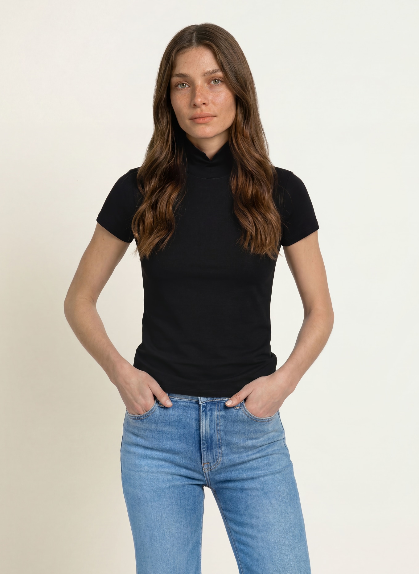 MARC CAIN T-Shirt: 900 black new