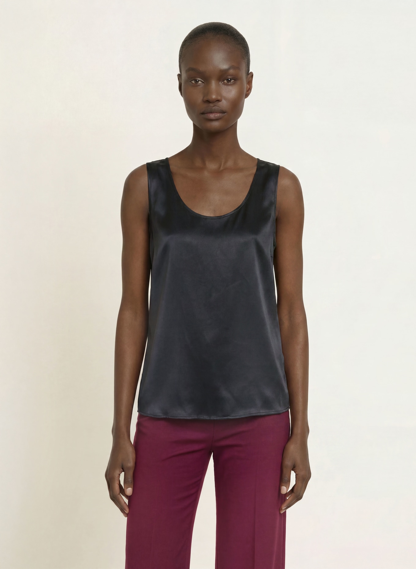 MARC CAIN Seidentop: 900 black new