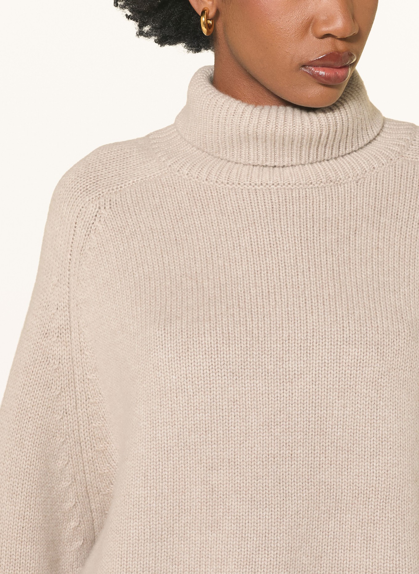 LISA YANG CATHIE cashmere turtleneck sweater: BEIGE