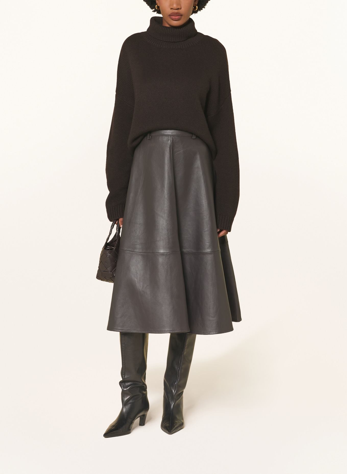 LISA YANG ZERLINA cashmere turtleneck sweater: DARK BROWN