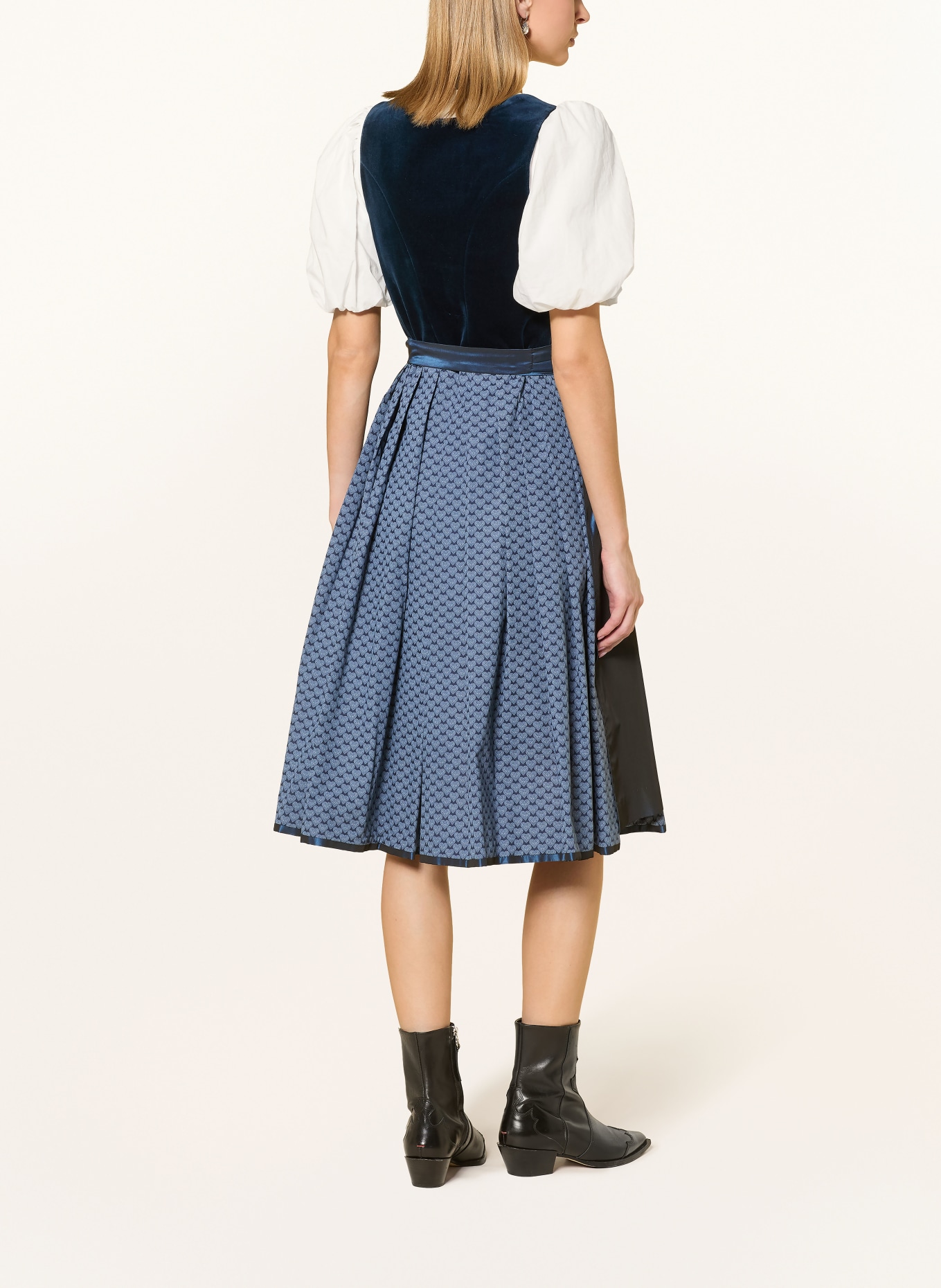 Johann & Johanna Dirndl: DUNKELBLAU / HELLBLAU