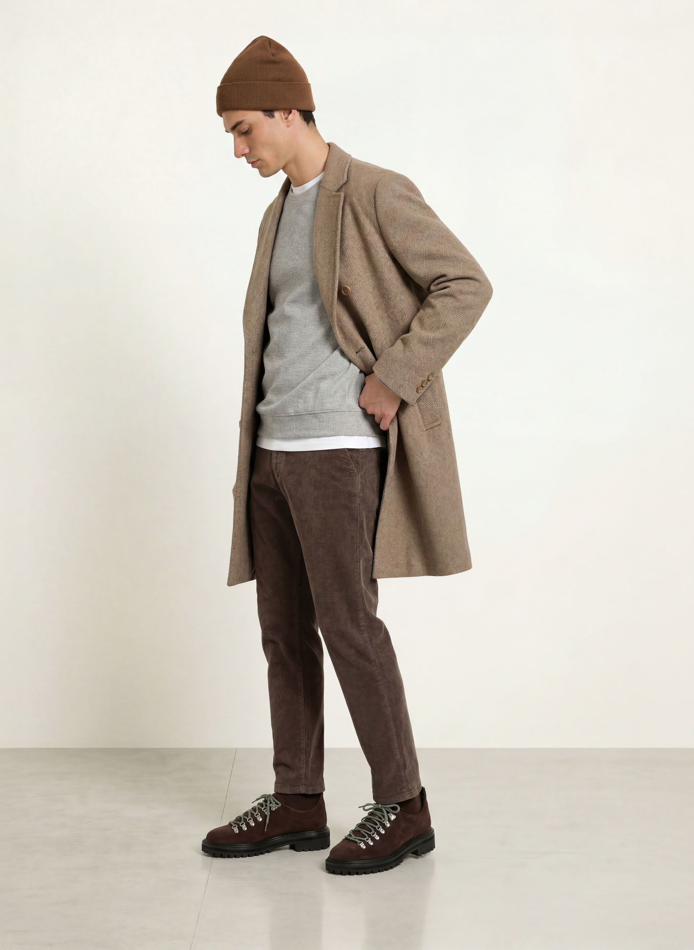 PAUL Pantalon en velours côtelé, coupe classique: MARRON FONCÉ