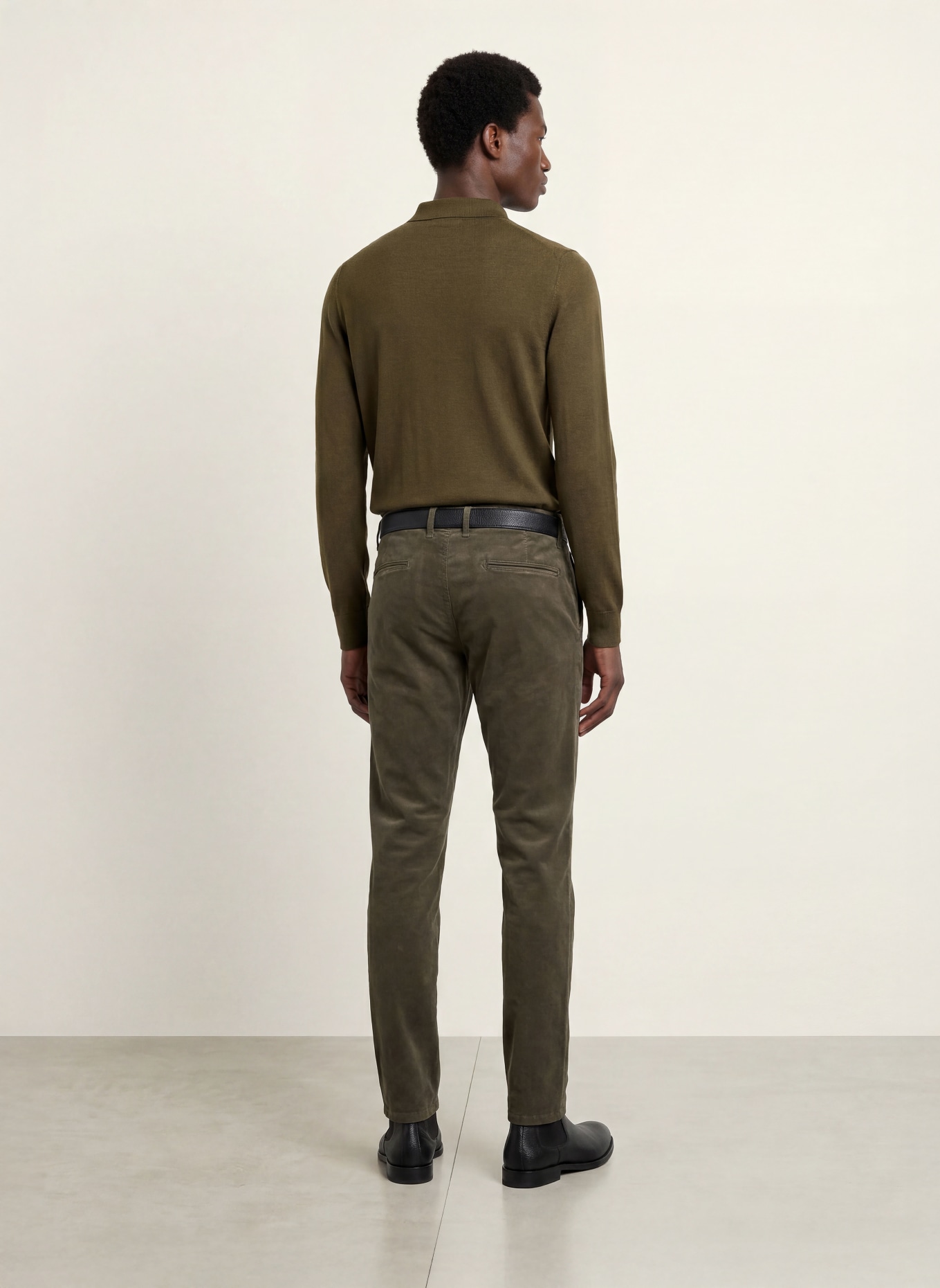 STROKESMAN'S Slim-fit velvet chinos: KHAKI