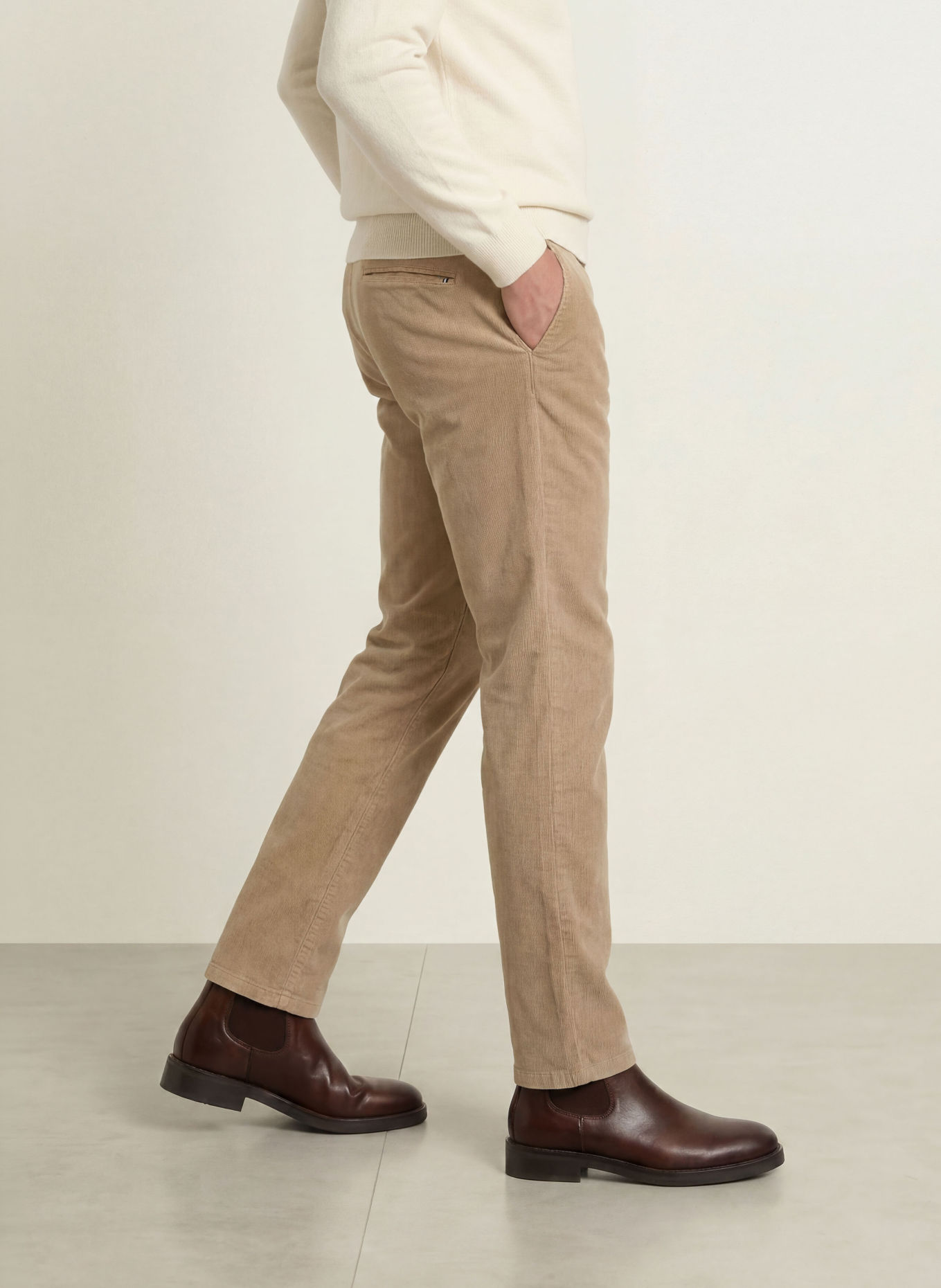 STROKESMAN'S Slim-fit corduroy pants: BEIGE