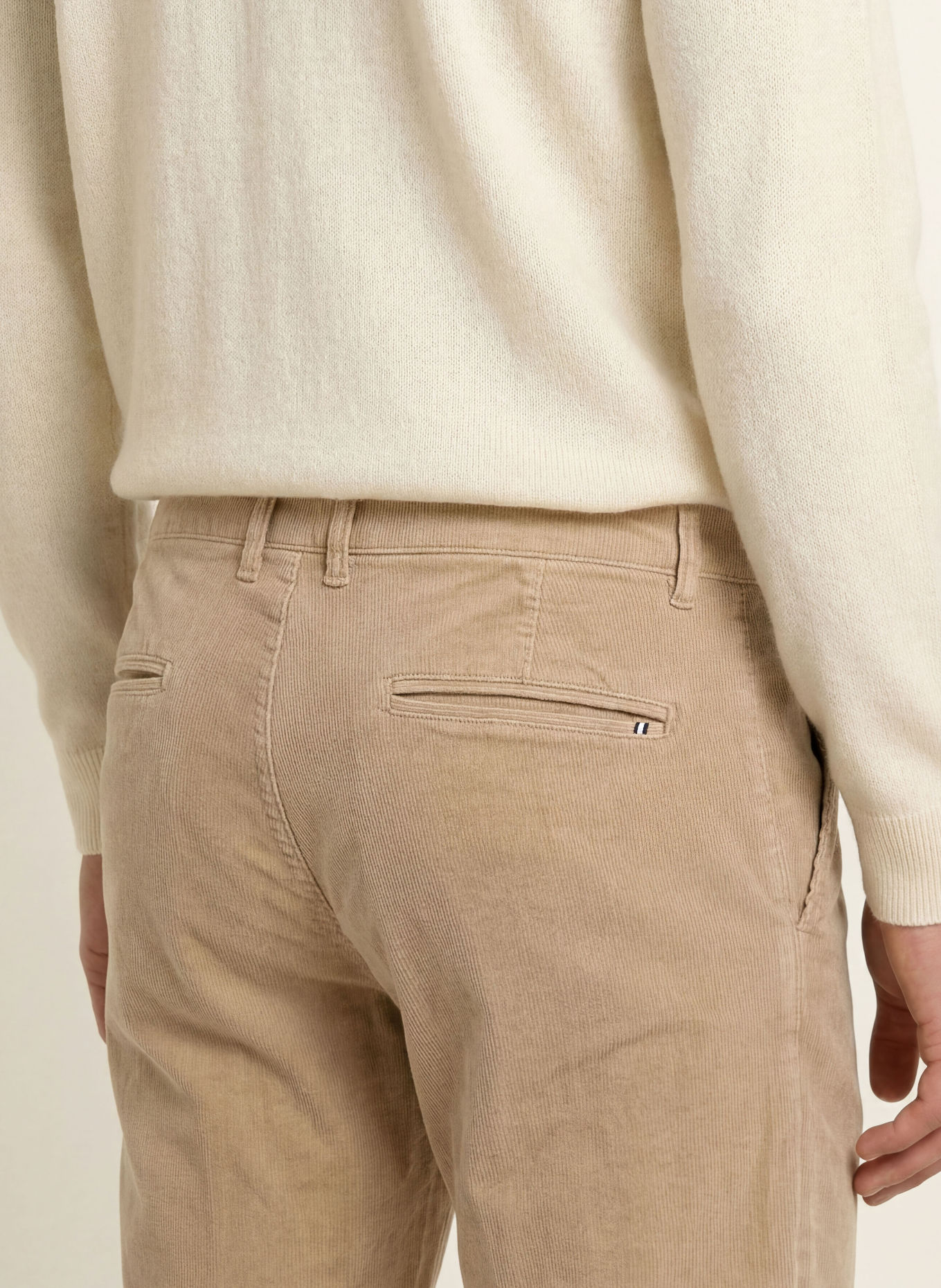 STROKESMAN'S Slim-fit corduroy pants: BEIGE