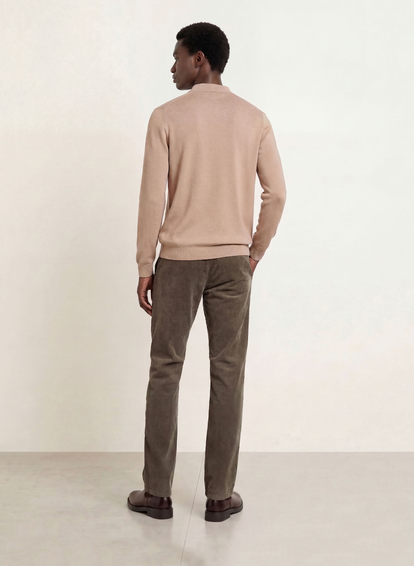 STROKESMAN'S Spodnie z sztruksu o kroju slim fit: OLIWKOWY