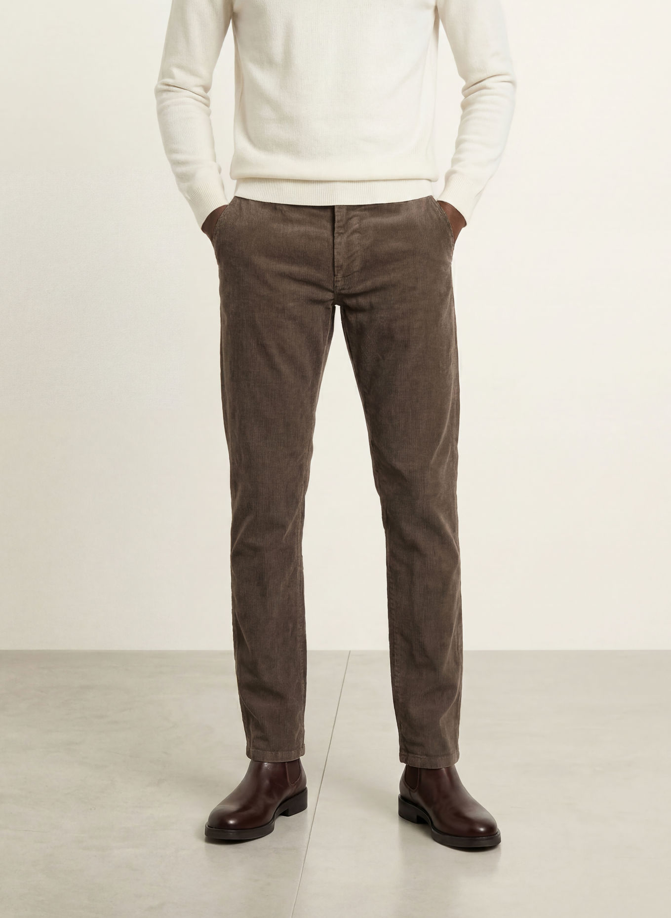 STROKESMAN'S Spodnie z sztruksu o kroju slim fit: OLIWKOWY