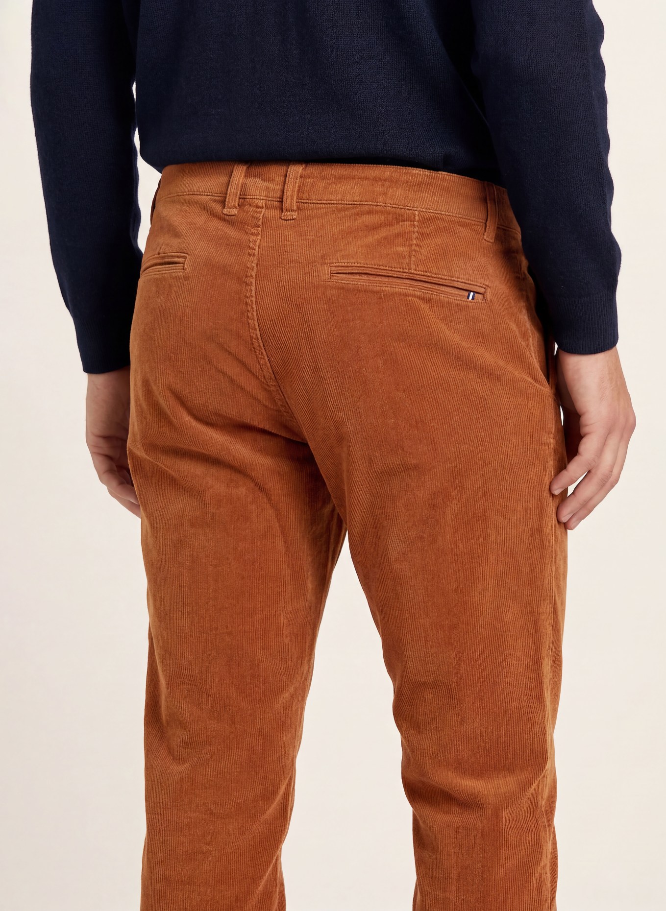 STROKESMAN'S Slim-fit corduroy pants: BROWN