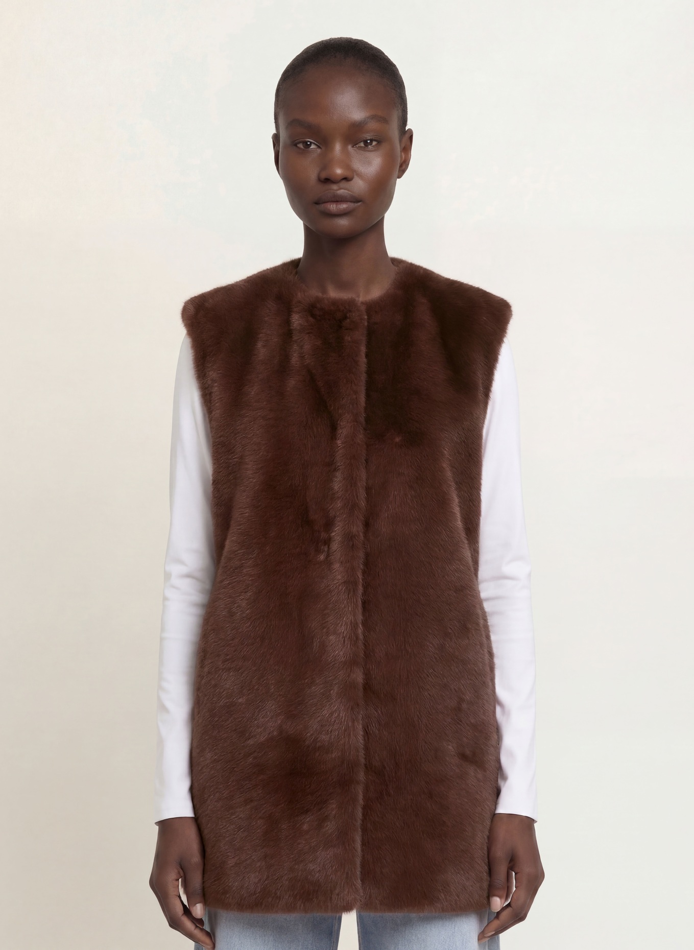 HERNO Veste sans manches en fausse fourrure: MARRON FONCÉ