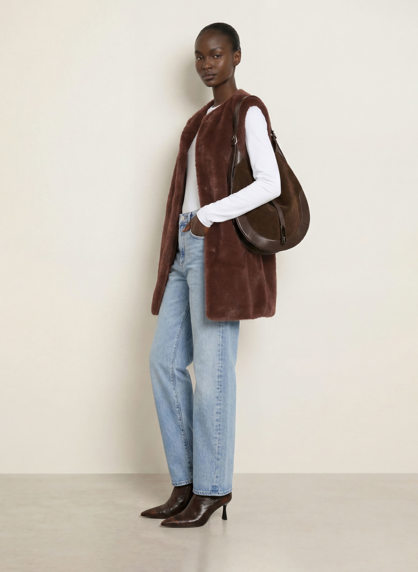 HERNO Veste sans manches en fausse fourrure: MARRON FONCÉ