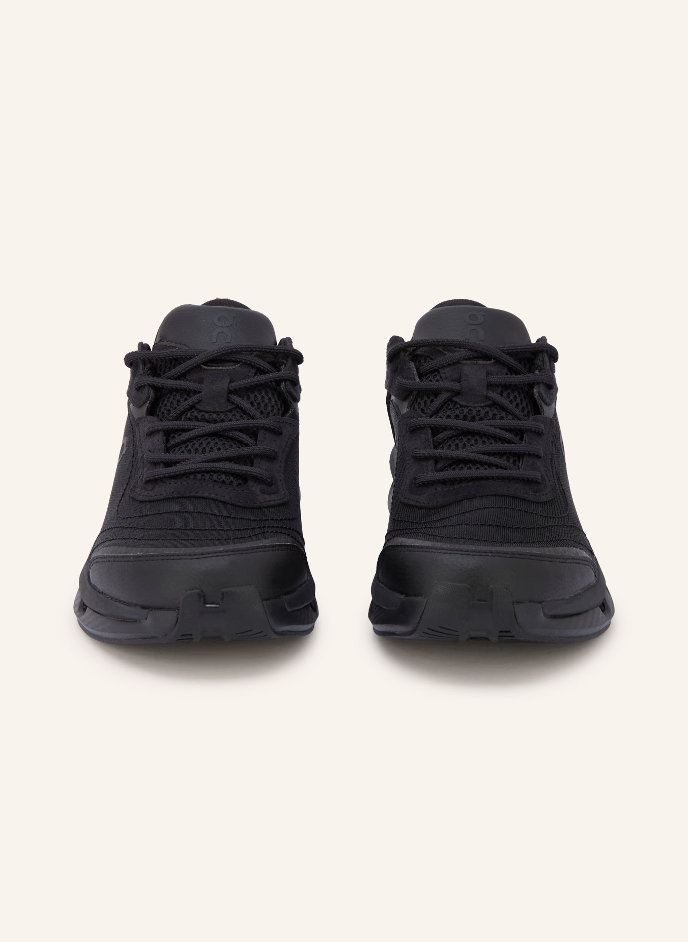 On Sneakers CLOUDZONE MOON: NOIR