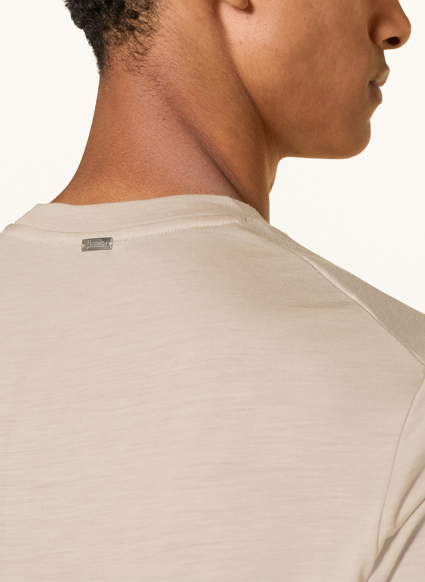 HERNO T-shirt: BEIGE