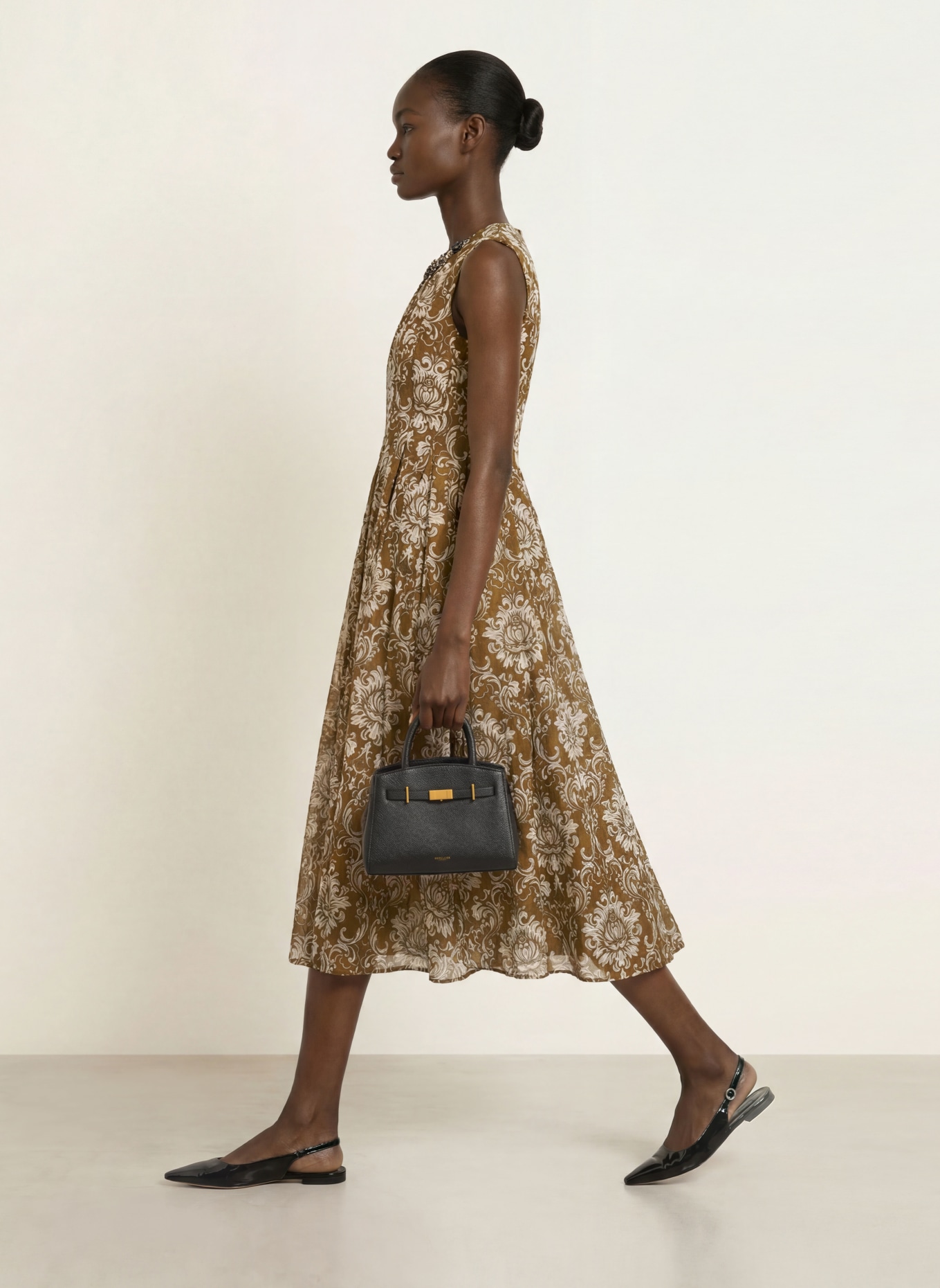 S Max Mara Kleid AGILE mit Schmucksteinen: BRAUN / CREME