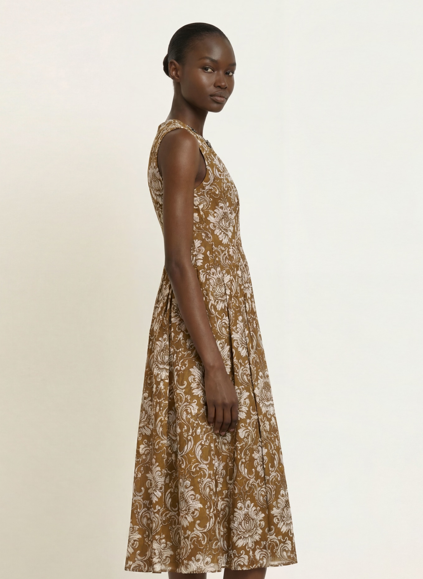 S Max Mara Kleid AGILE mit Schmucksteinen: BRAUN / CREME