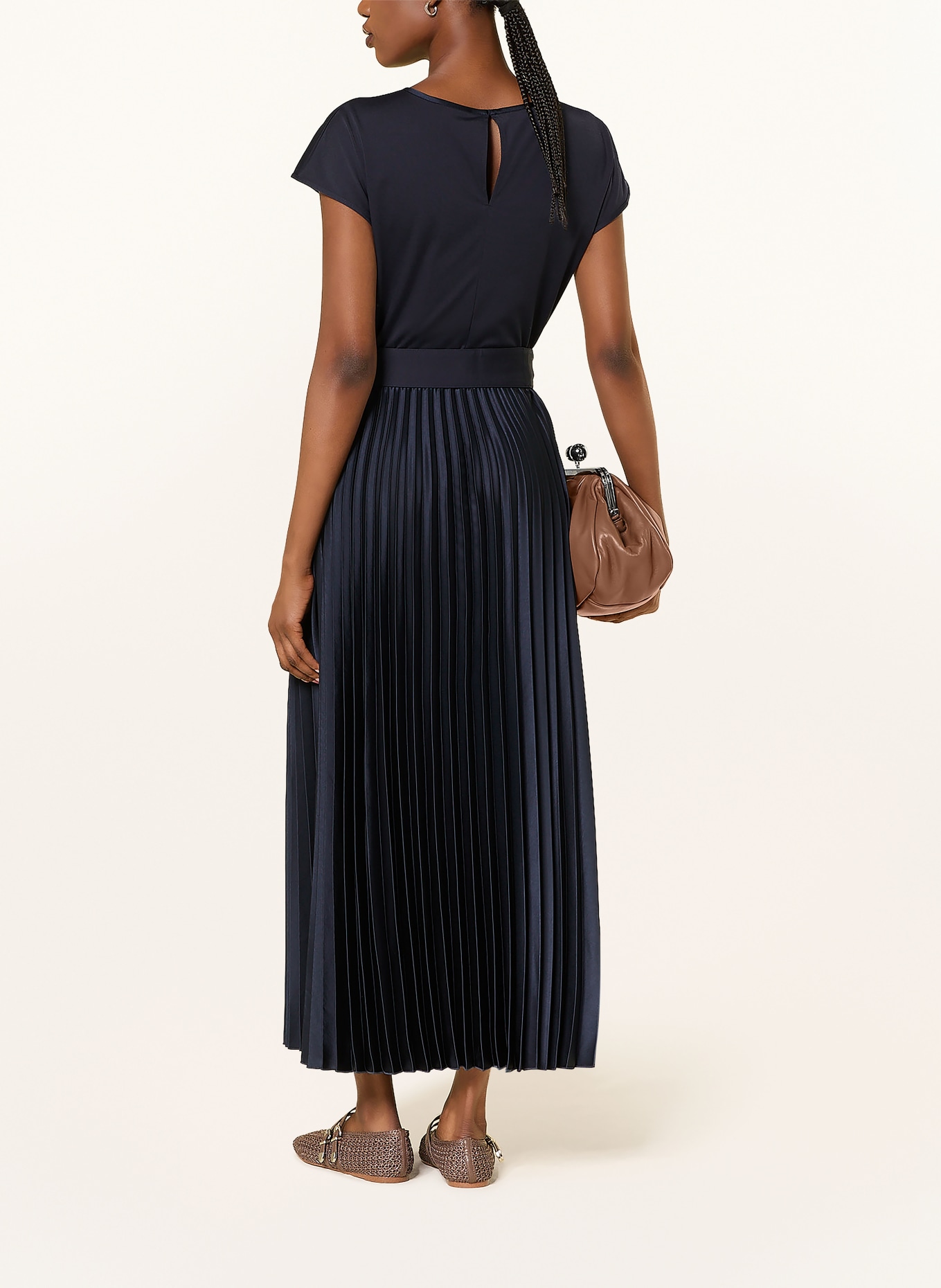 WEEKEND Max Mara Robe GELA en mélange de matières avec plis: BLEU FONCÉ