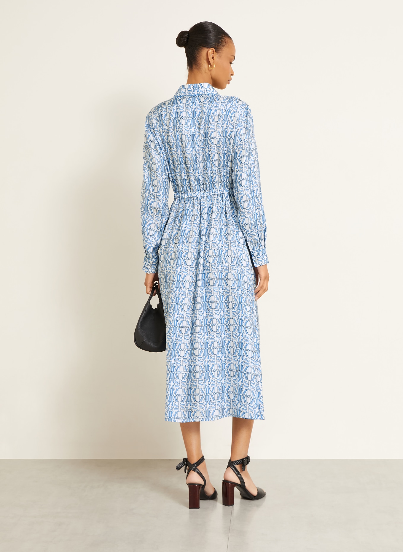 Max Mara Hemdblusenkleid FARAONE aus Seide: BLAU / WEISS