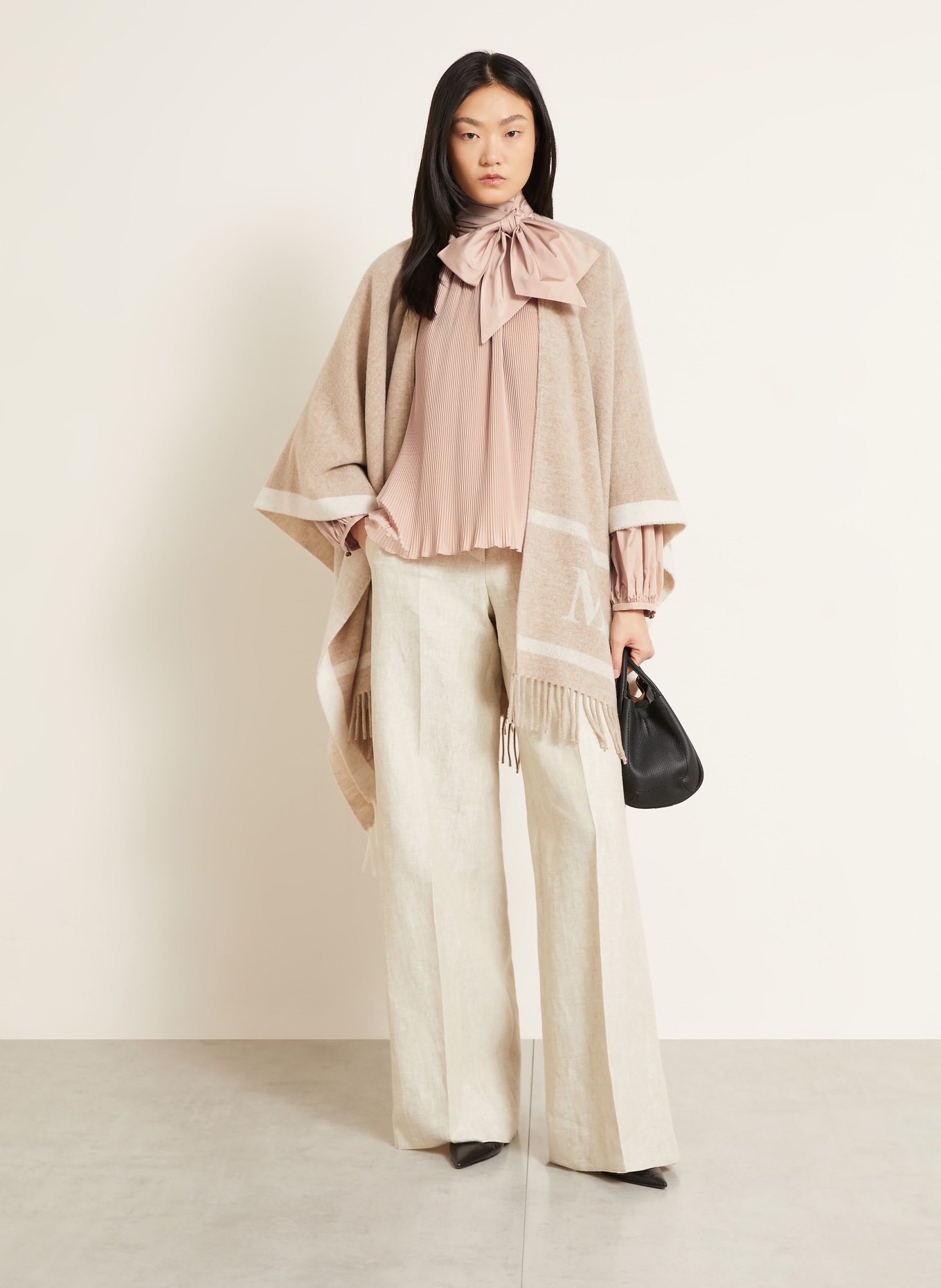 Max Mara Schluppenbluse VALLE mit Plissees: ROSÉ