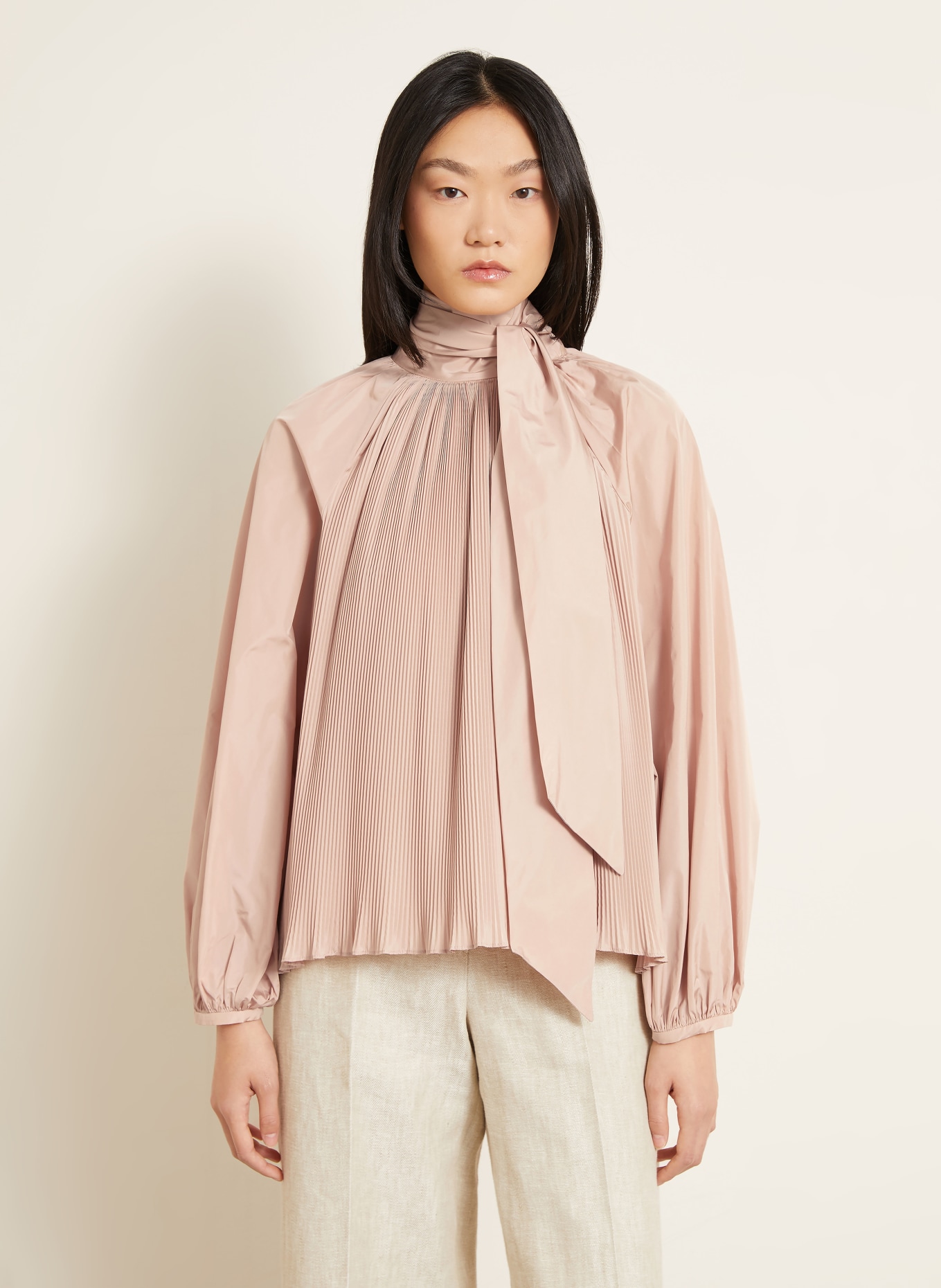 Max Mara Schluppenbluse VALLE mit Plissees: ROSÉ