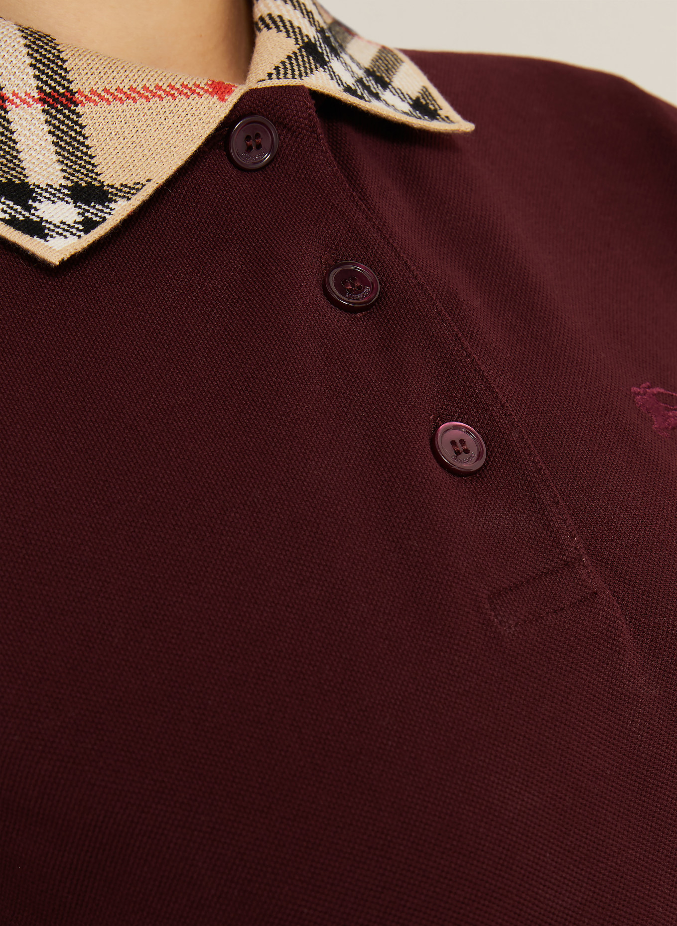BURBERRY Piqué-Polokleid: DUNKELROT / HELLBRAUN / ROT