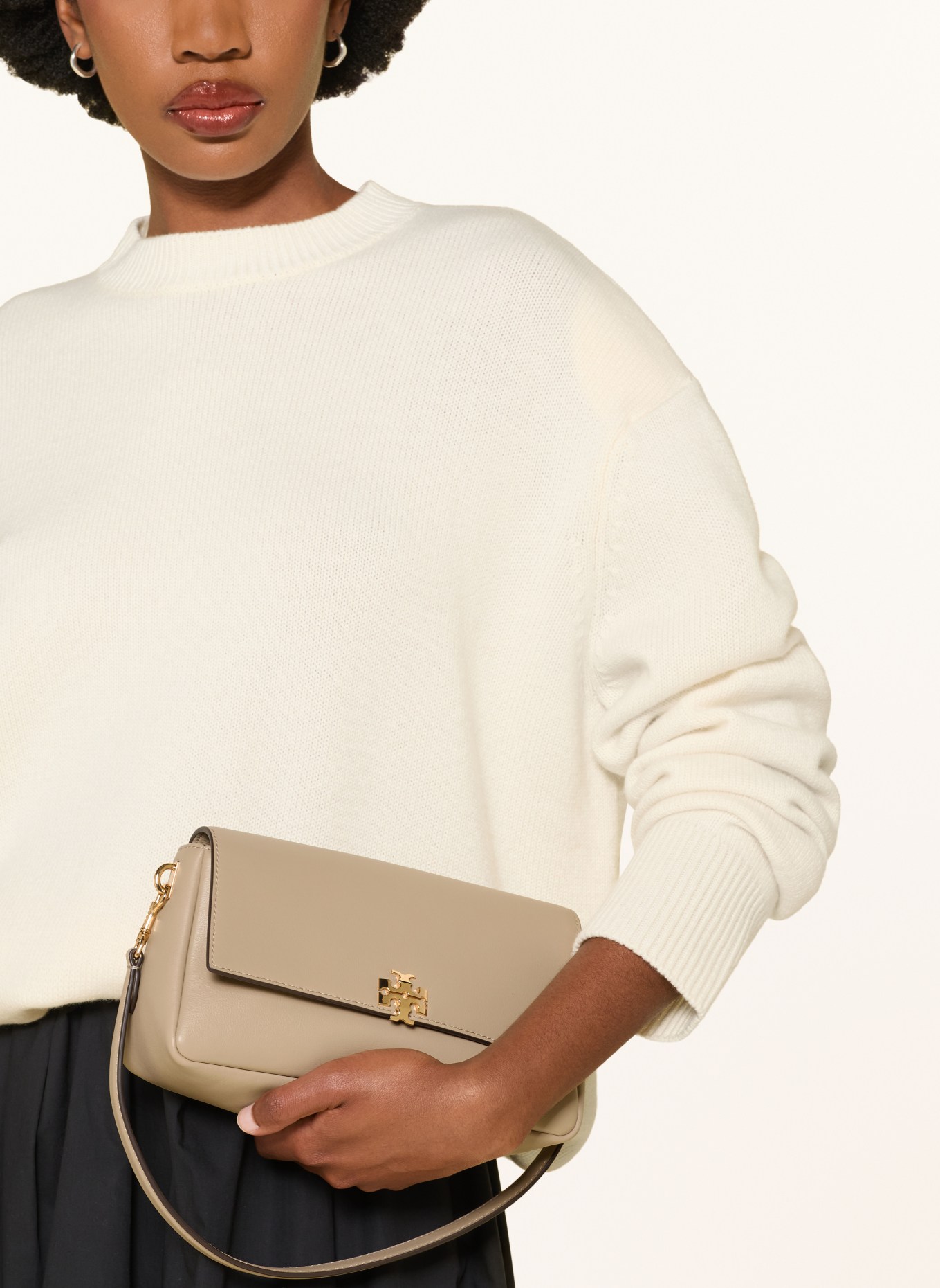 TORY BURCH Geantă de umăr CHARLIE SMALL: BEJ / AUR