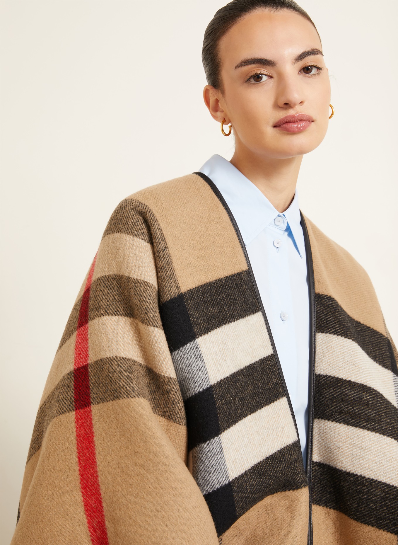 BURBERRY Cape GALLANT KNIGHT: BEIGE / RÖD / SVART