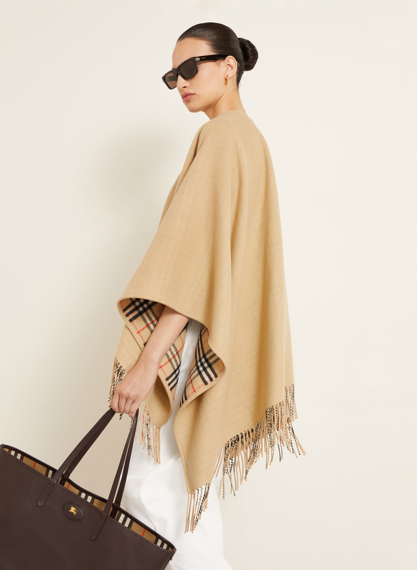 BURBERRY Reversible cape: BEIGE