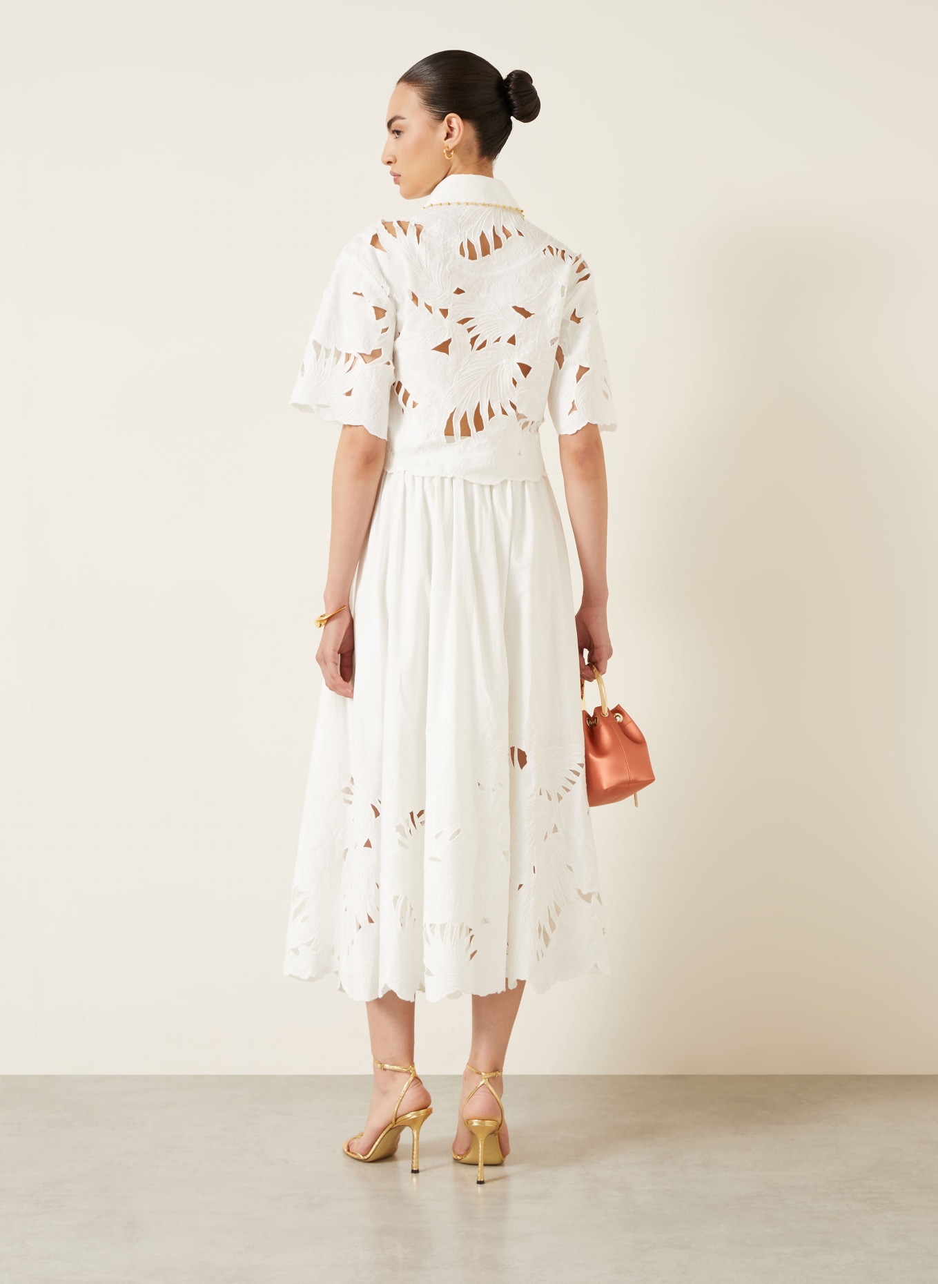 ZIMMERMANN Hemdbluse aus Lochspitze: WEISS