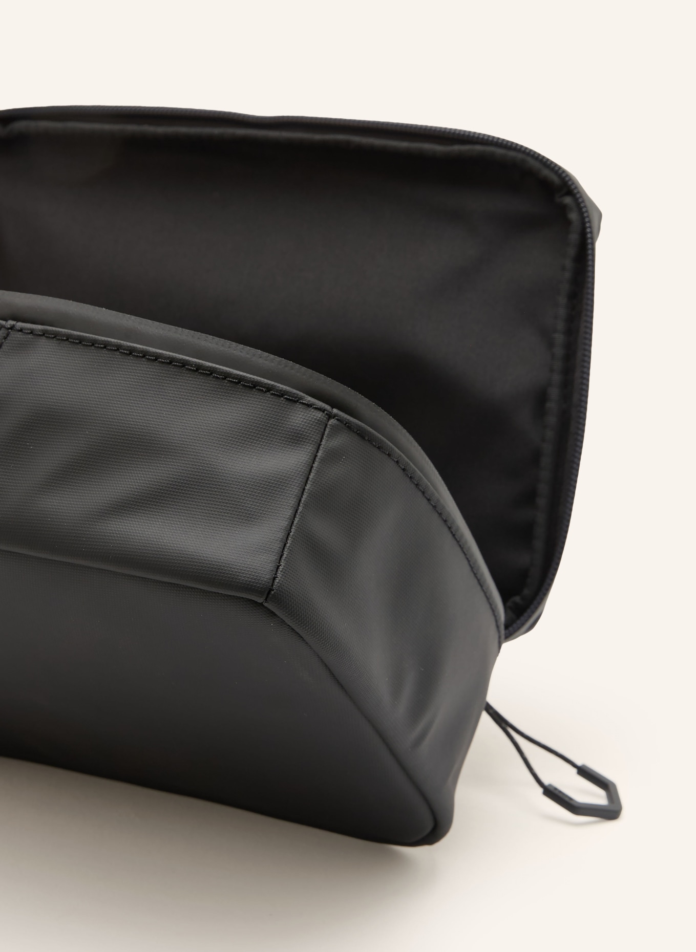 BOSS STENSON Toiletry Bag: BLACK