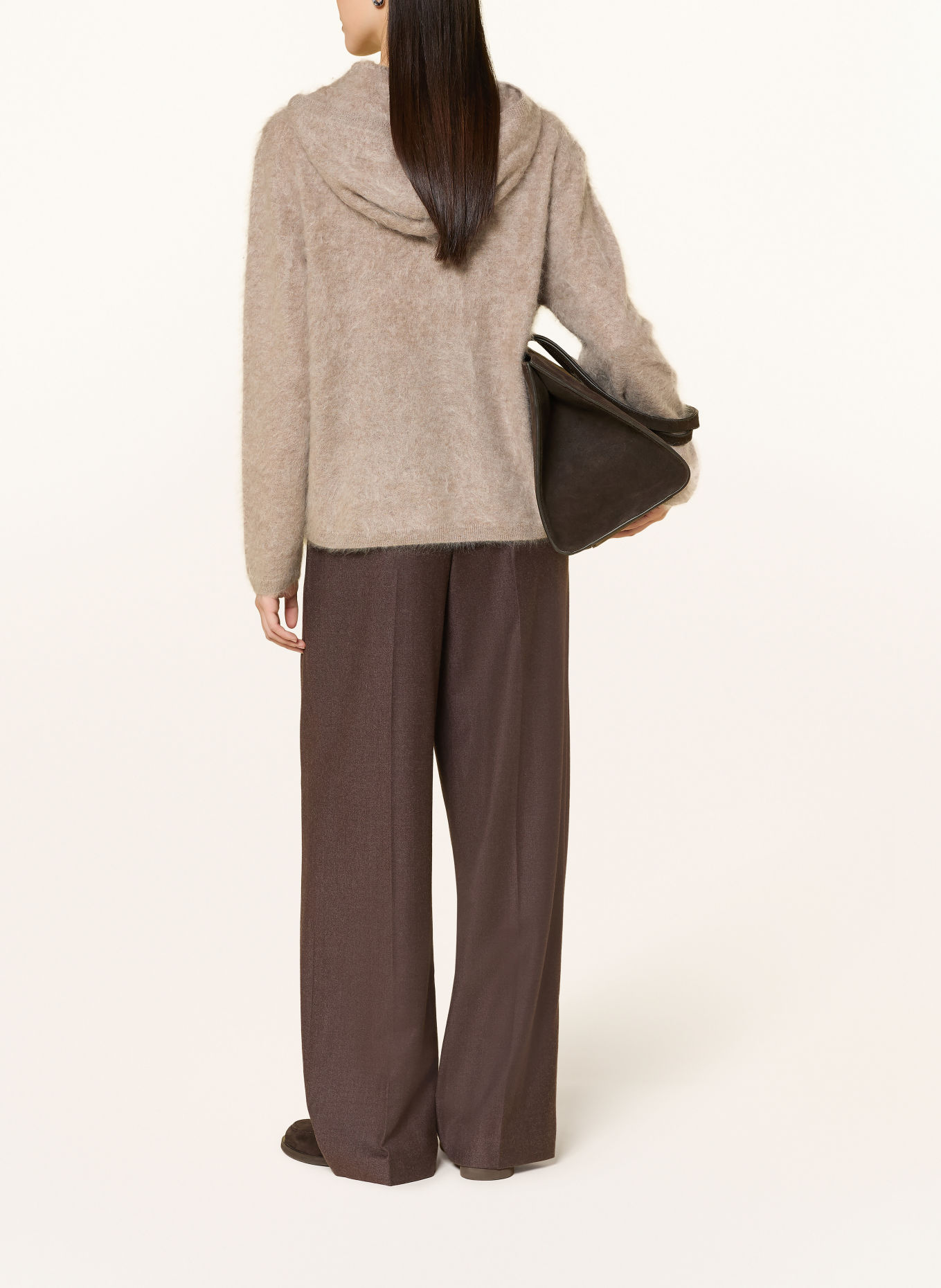 darling harbour Cashmere Sweater: GREIGE