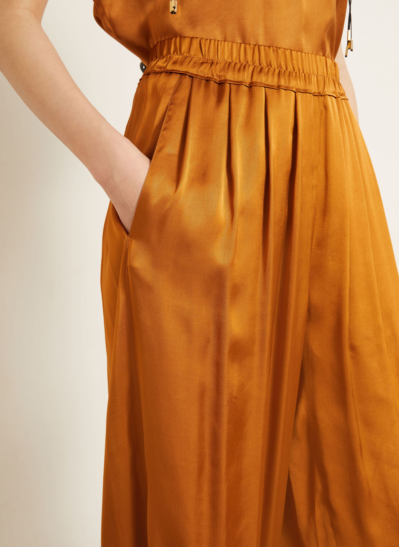 ISABEL MARANT 7/8-bukser NOLIA i satin: COGNAC