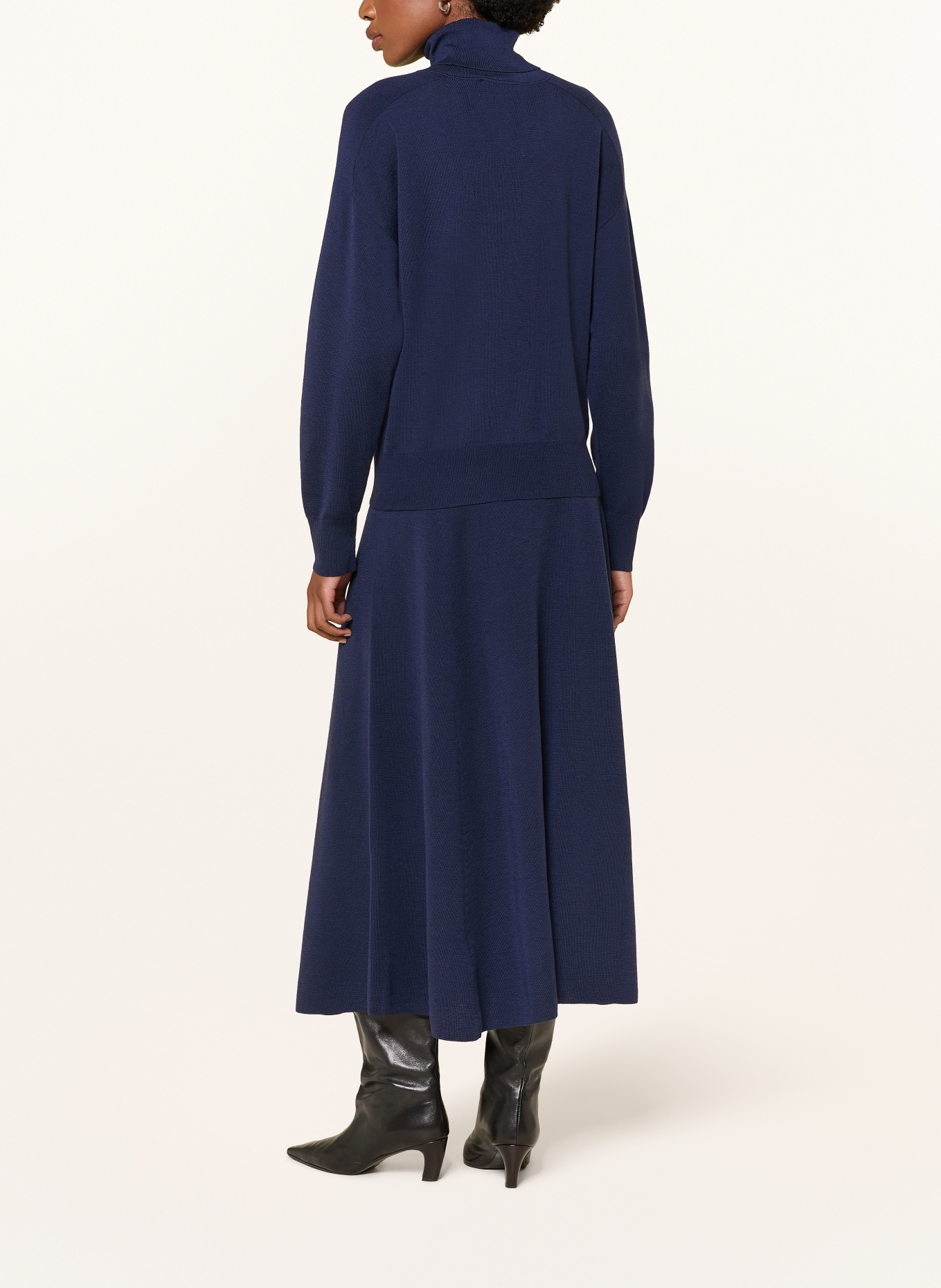windsor. Knit skirt: DARK BLUE