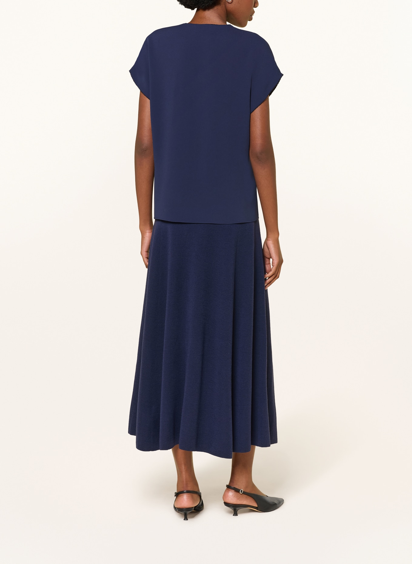 windsor. Blousetop: DONKERBLAUW