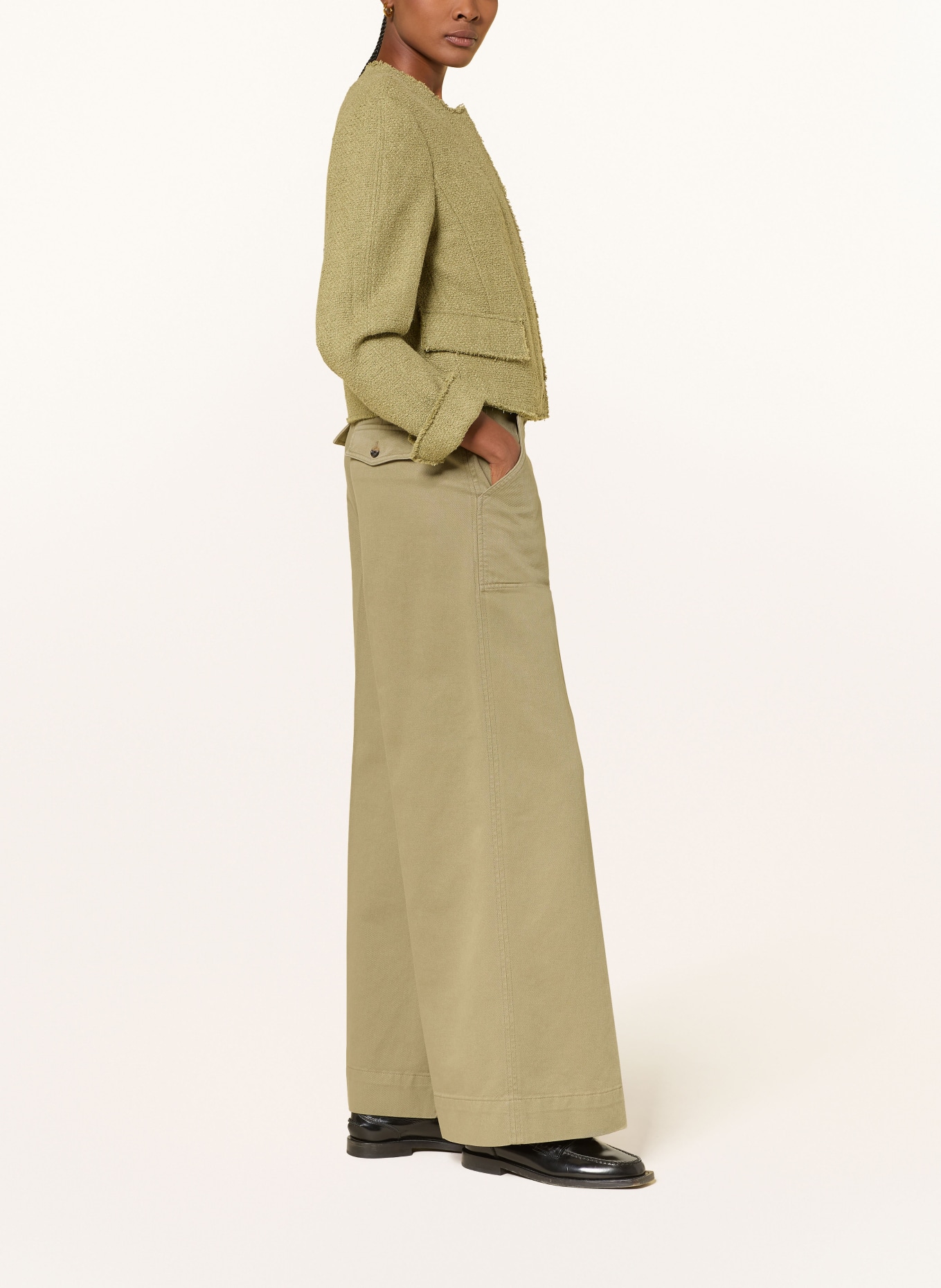 windsor. Wide leg jeans: 327 Bright Green 327