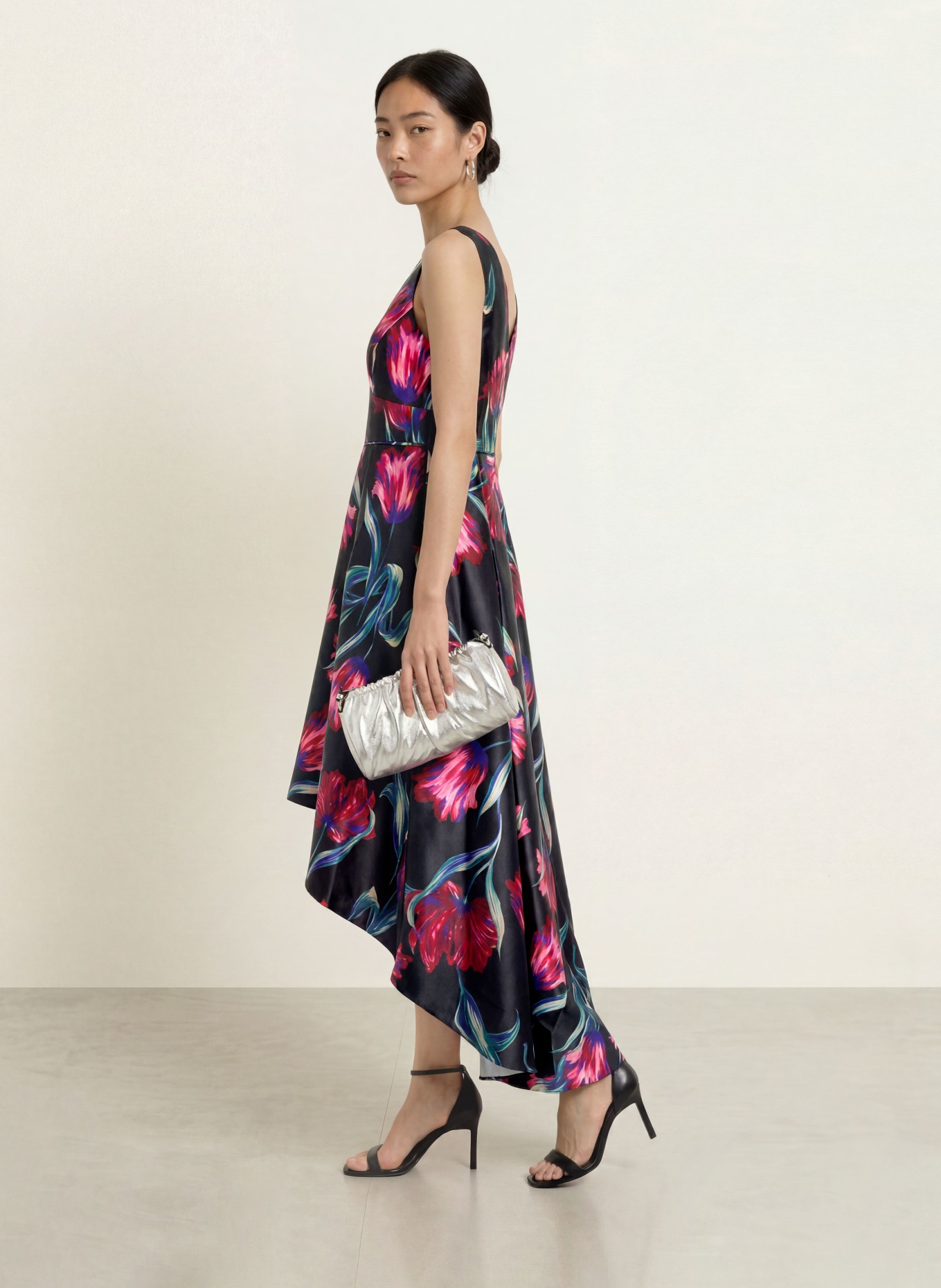 ADRIANNA PAPELL Avondjurk: ZWART / FUCHSIA / GROEN
