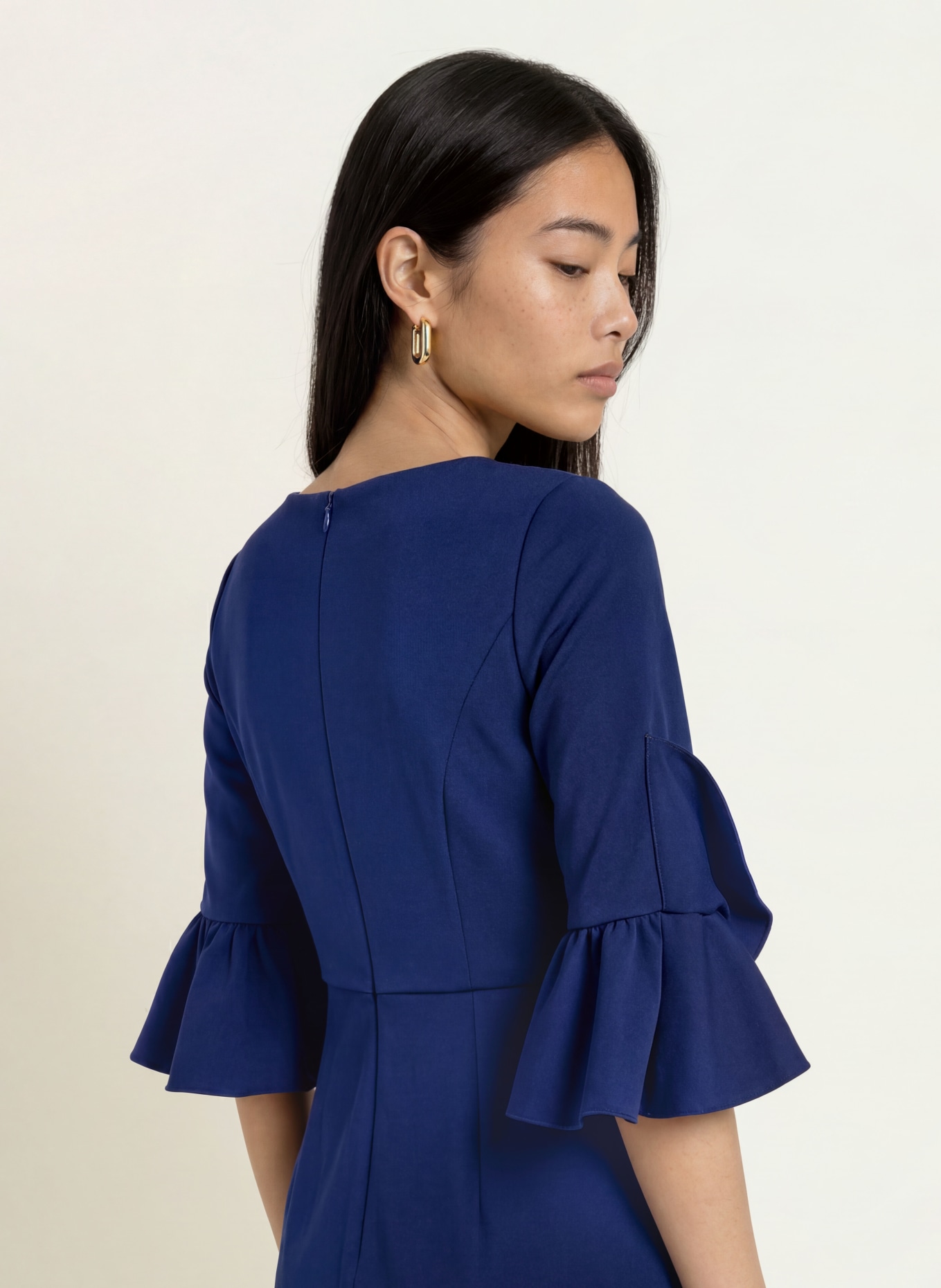 ADRIANNA PAPELL Abendkleid mit Rüschen: DUNKELBLAU