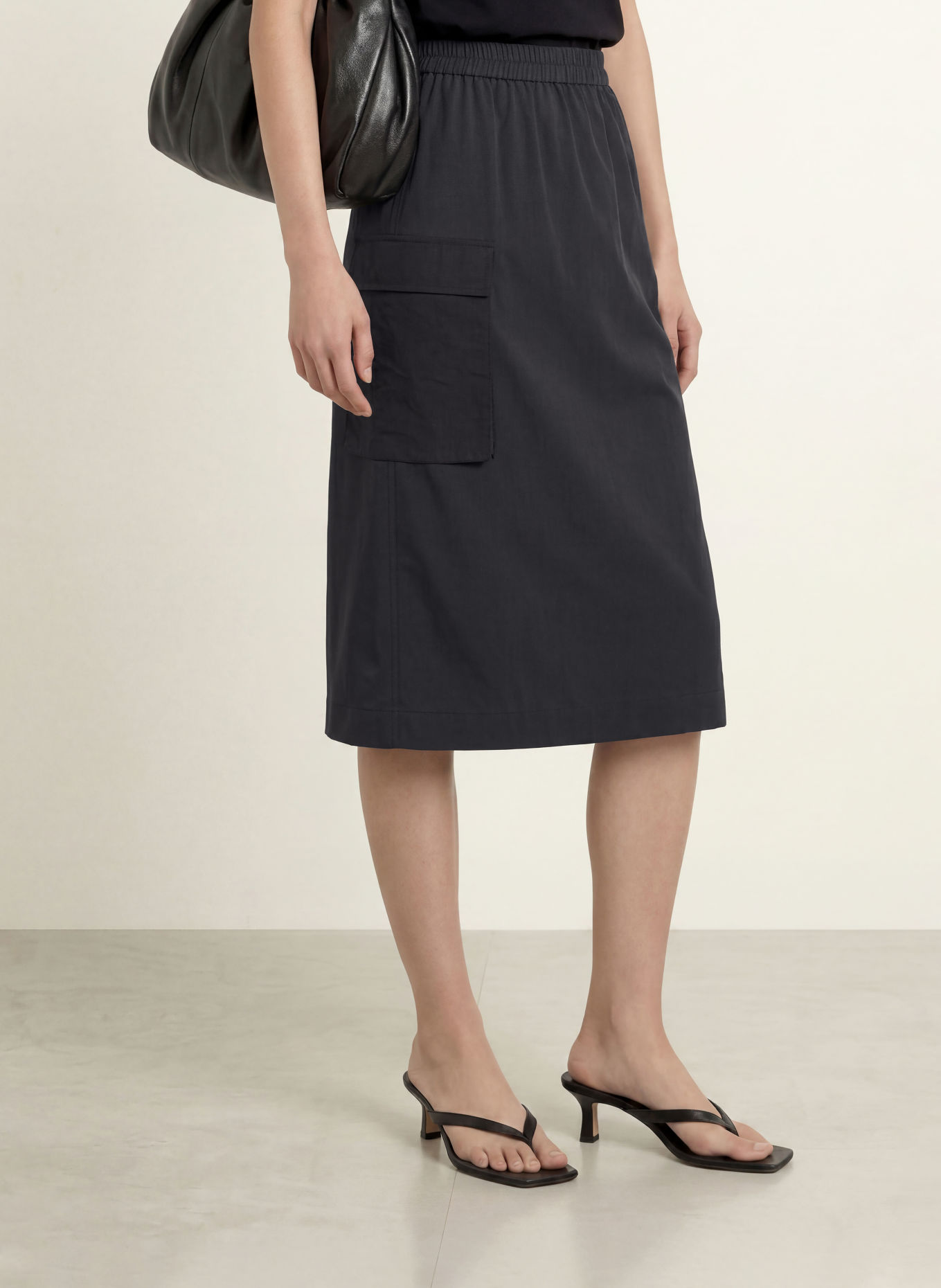 MAX & Co. Cargonederdel CALCO: SORT