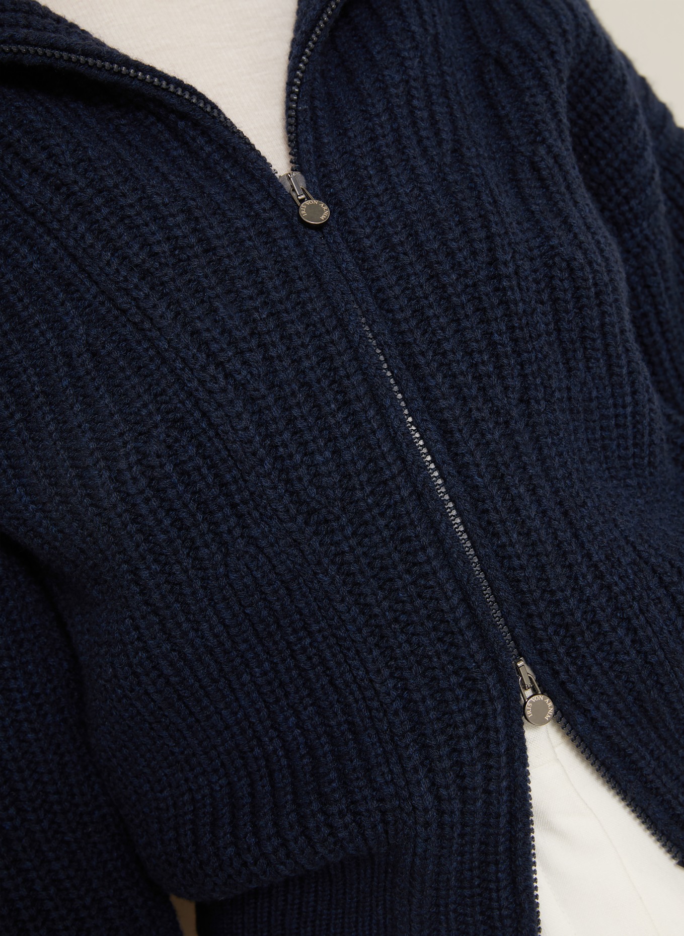 IRIS von ARNIM Strickjacke BRUNETTA aus Cashmere: DUNKELBLAU