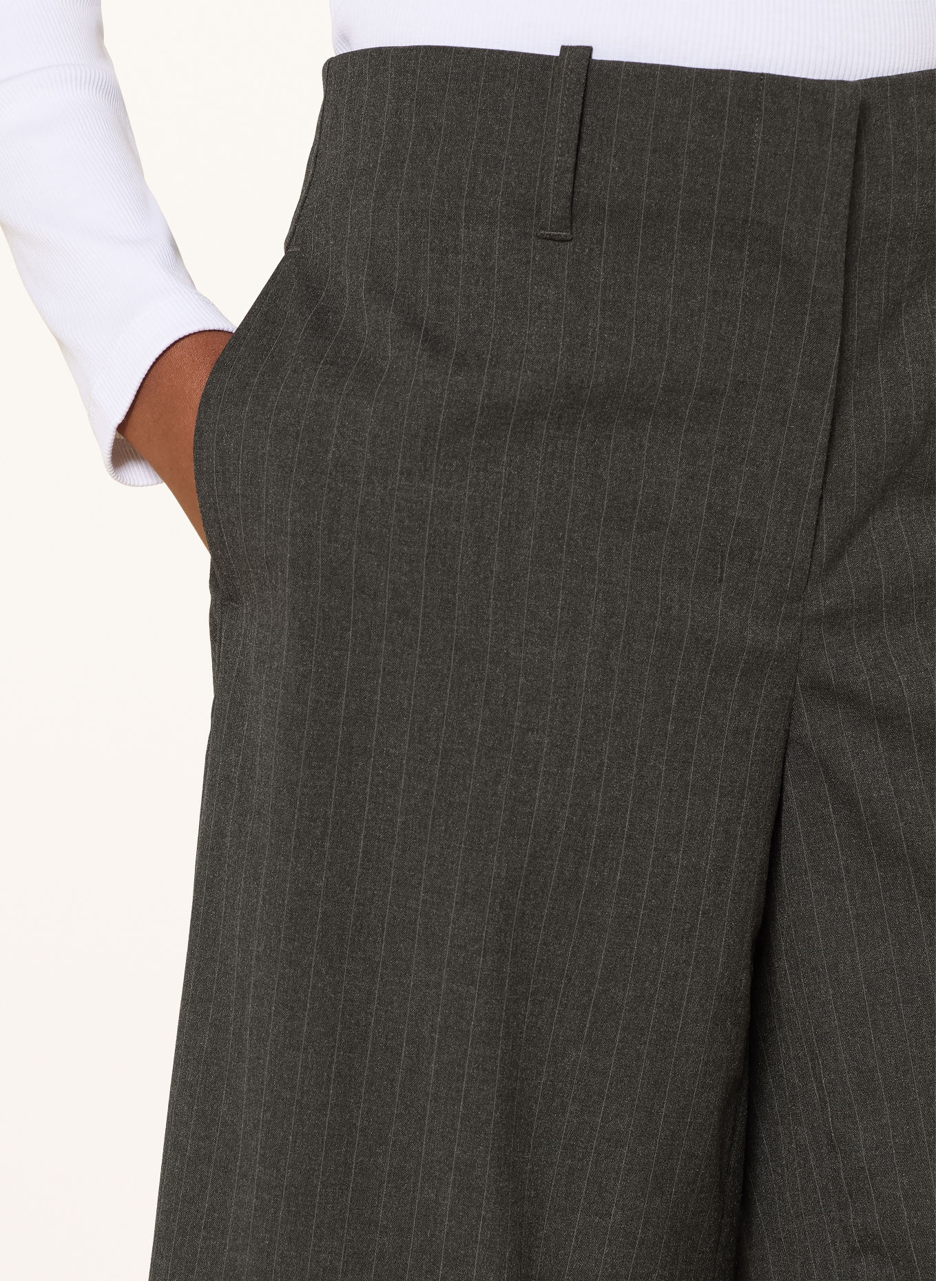 MRS & HUGS Bermuda shorts: DARK GRAY / GRAY