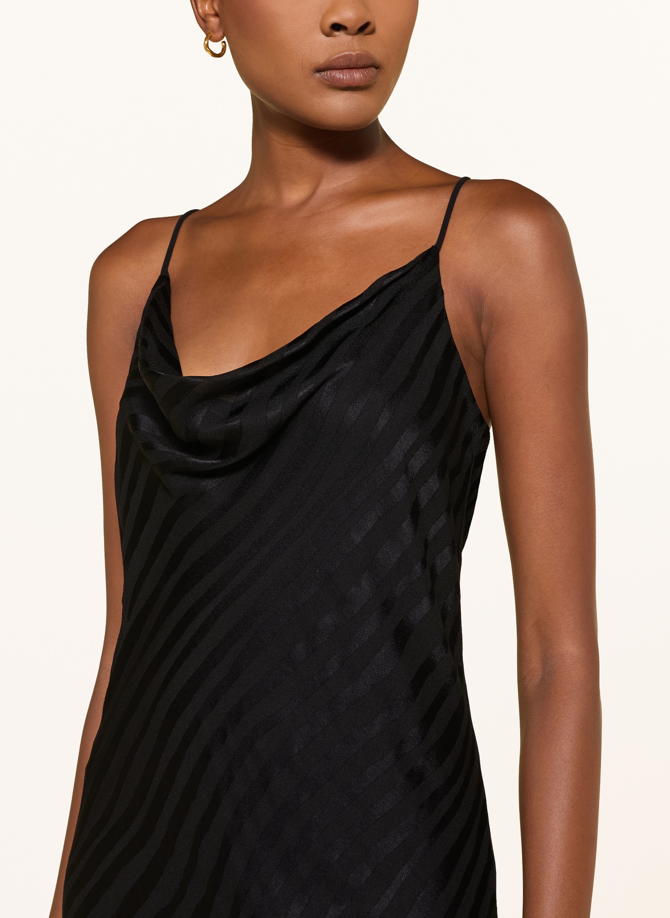 PATRIZIA PEPE Kleid: SCHWARZ