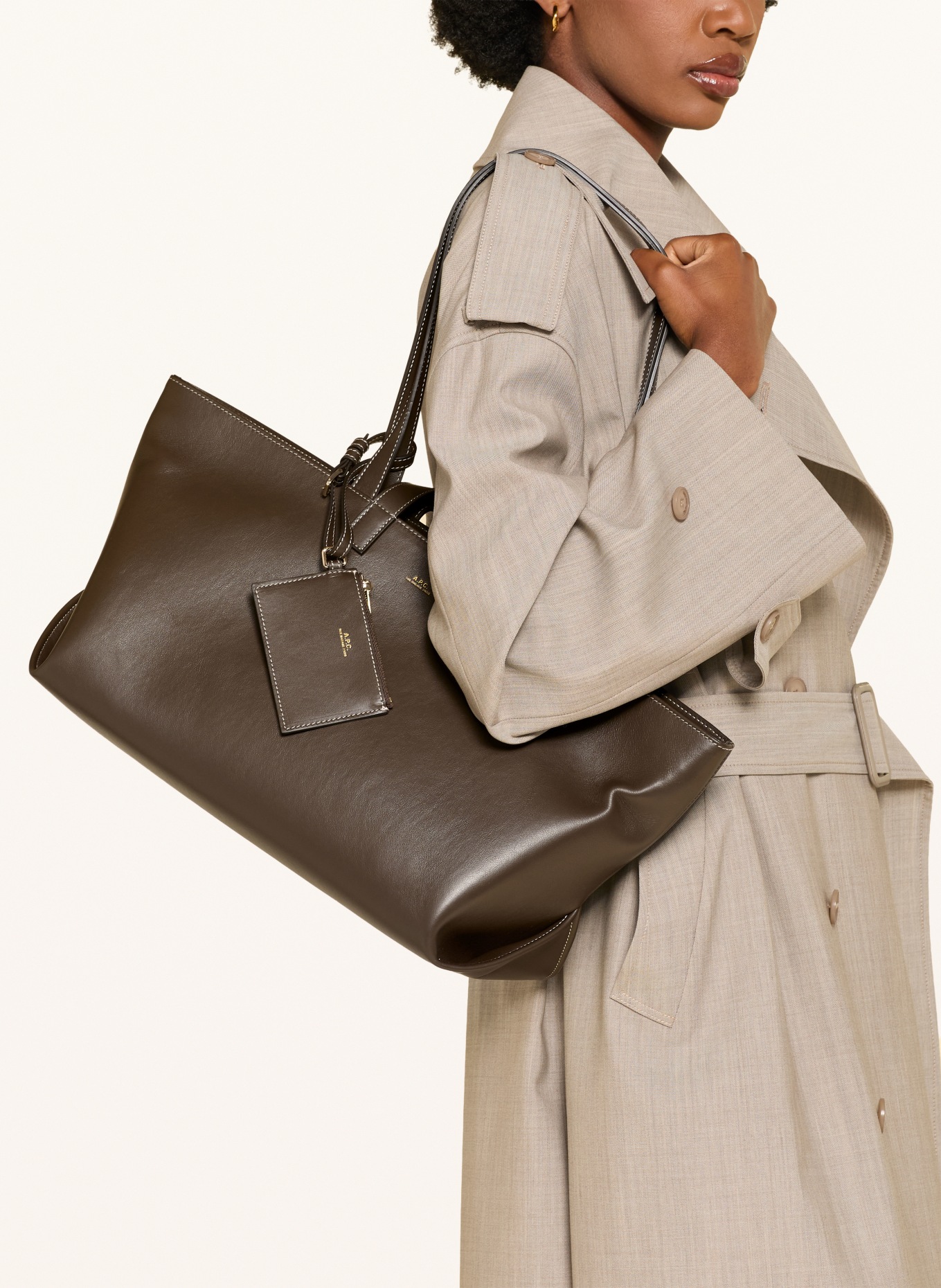 A.P.C. LE DRUMMER Tote Bag: DARK GREEN