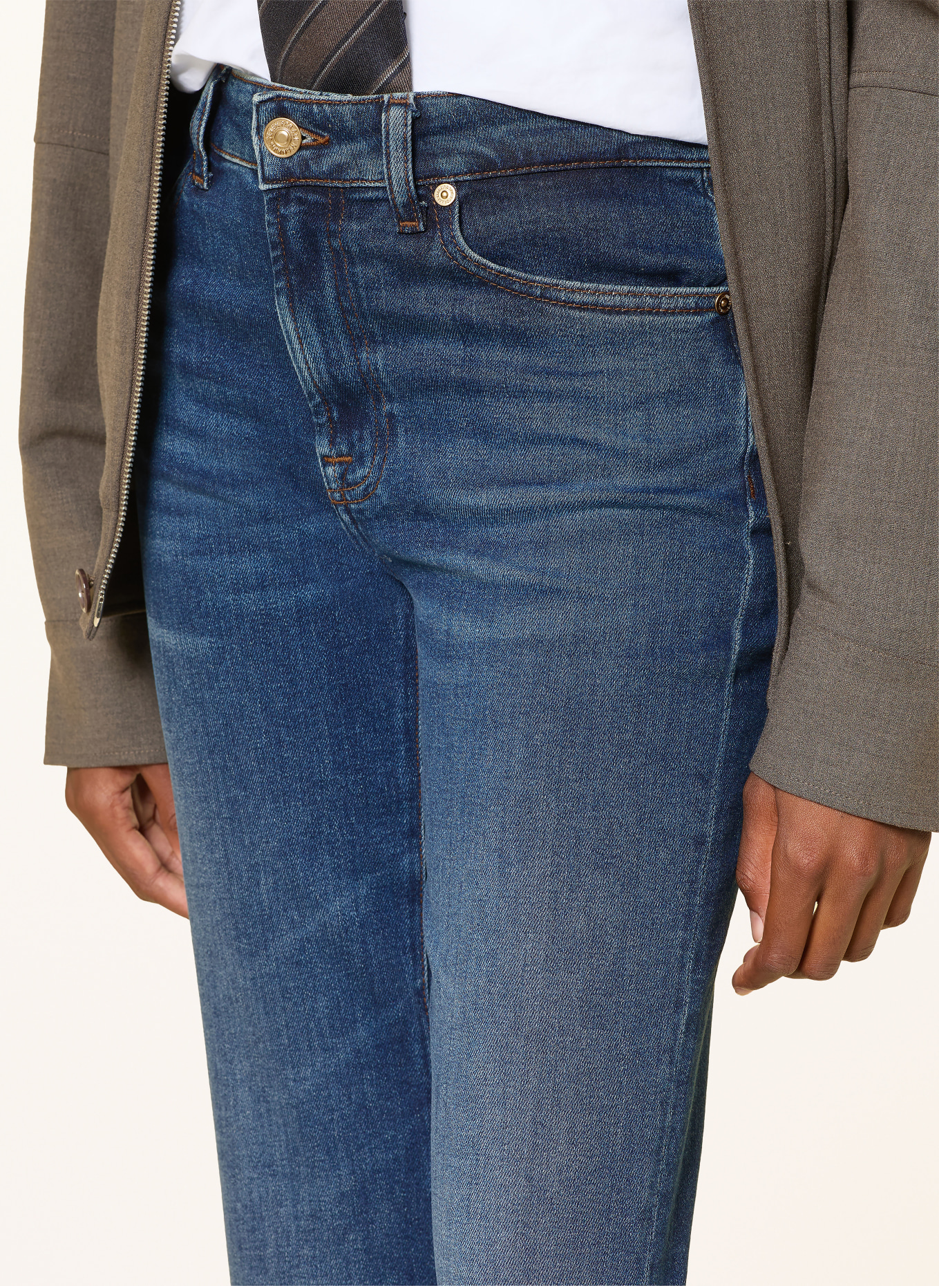 7 for all mankind Jean bootcut THE LEGGY BOOTCUT: 3O1 CURRENT