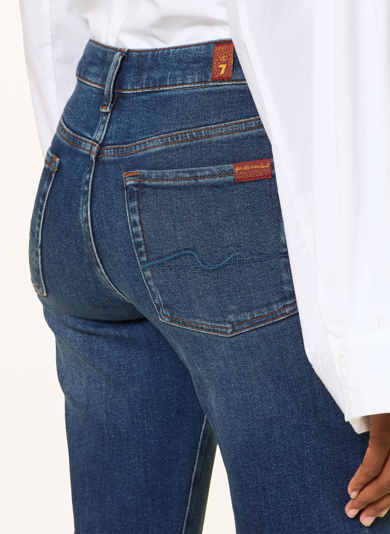 7 for all mankind Jean bootcut THE LEGGY BOOTCUT: 3O1 CURRENT