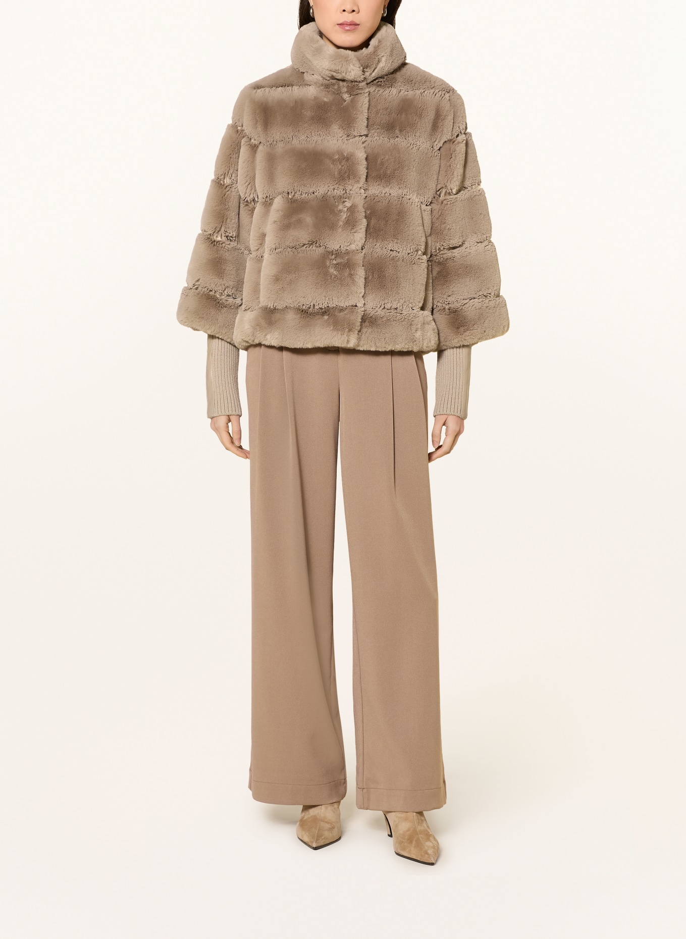 RINO & PELLE Veste en fausse fourrure dans un mélange de matières: TAUPE